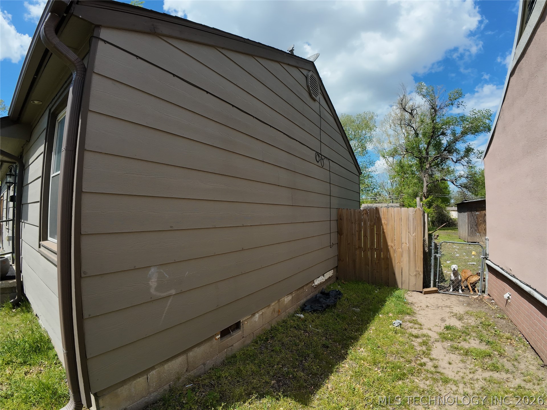 5947 E Newton Street Tulsa OK 74115