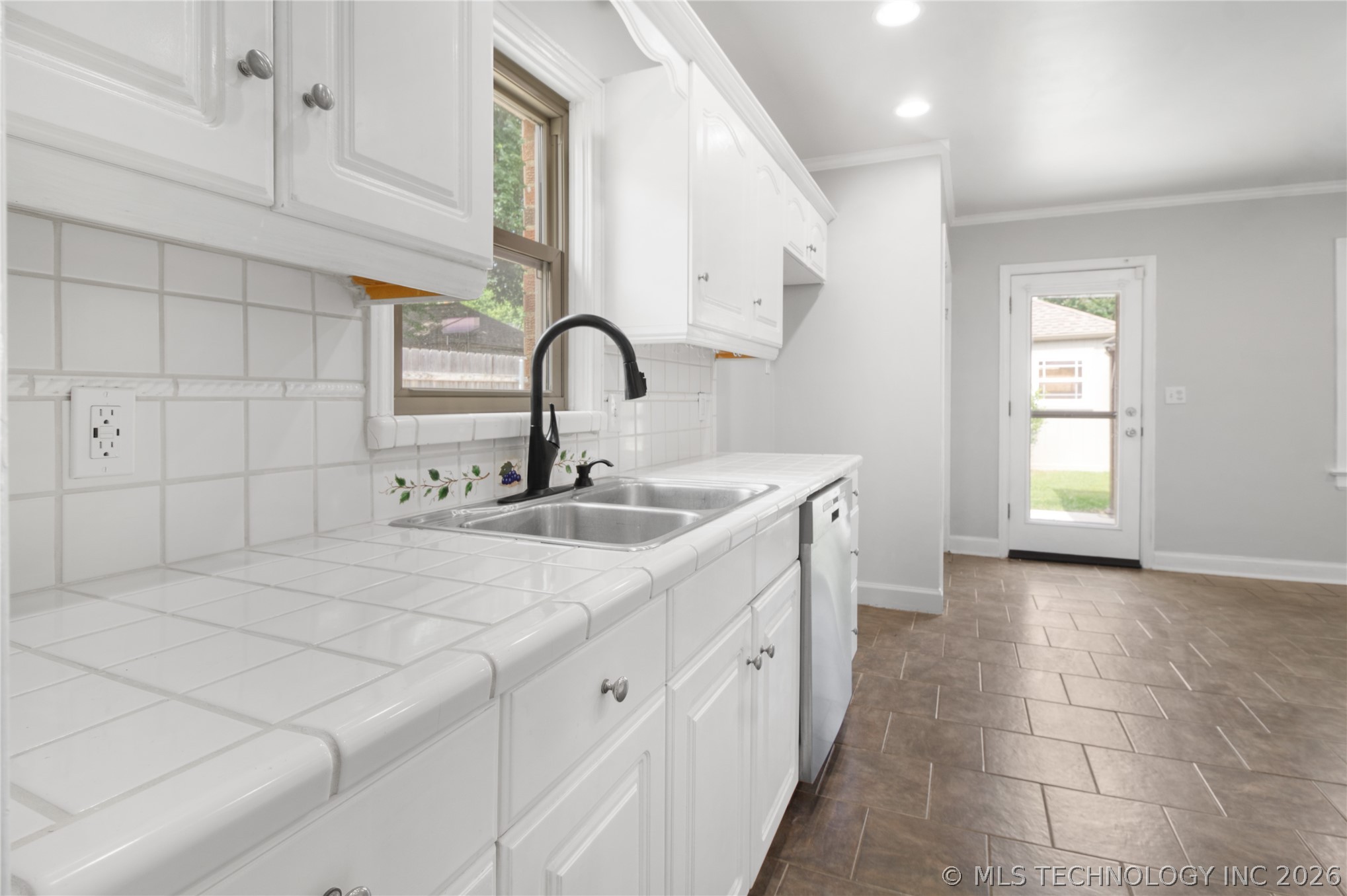 1535 S Delaware Place Tulsa OK 74104