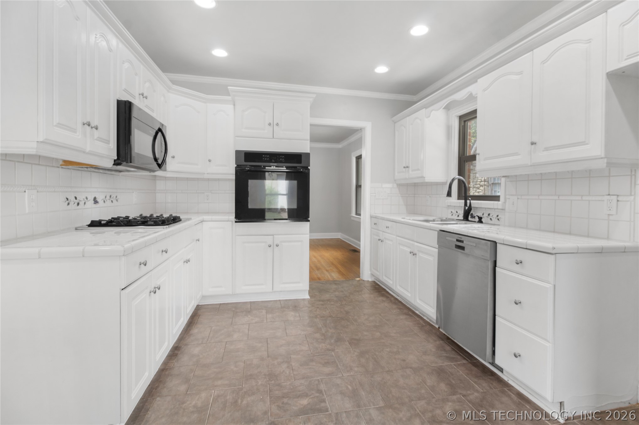 1535 S Delaware Place Tulsa OK 74104