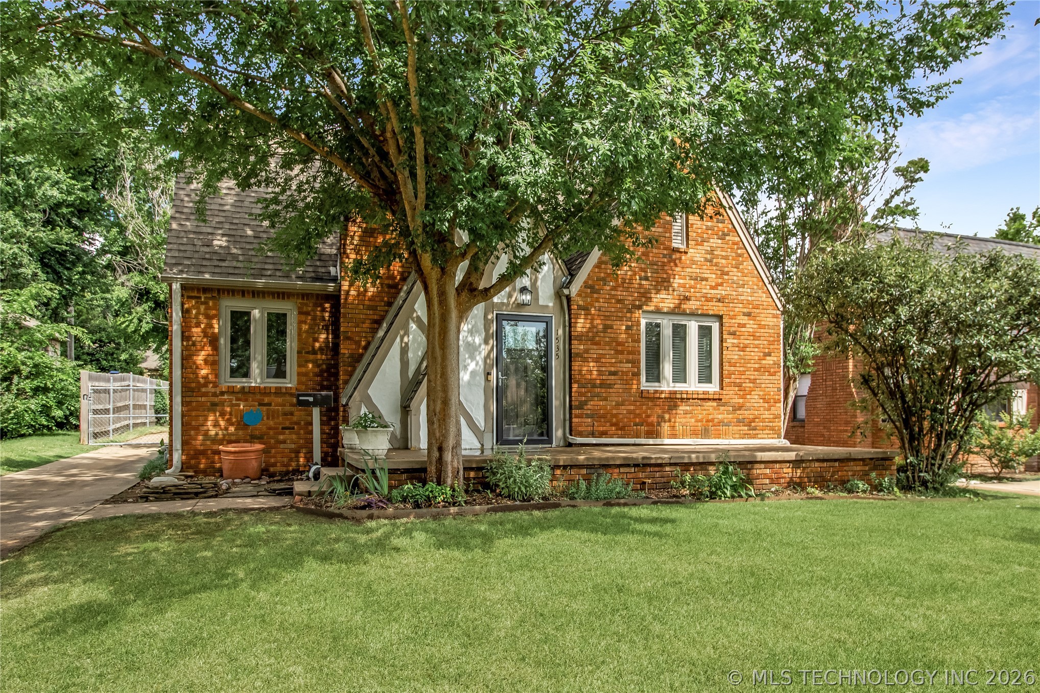 1535 S Delaware Place Tulsa OK 74104