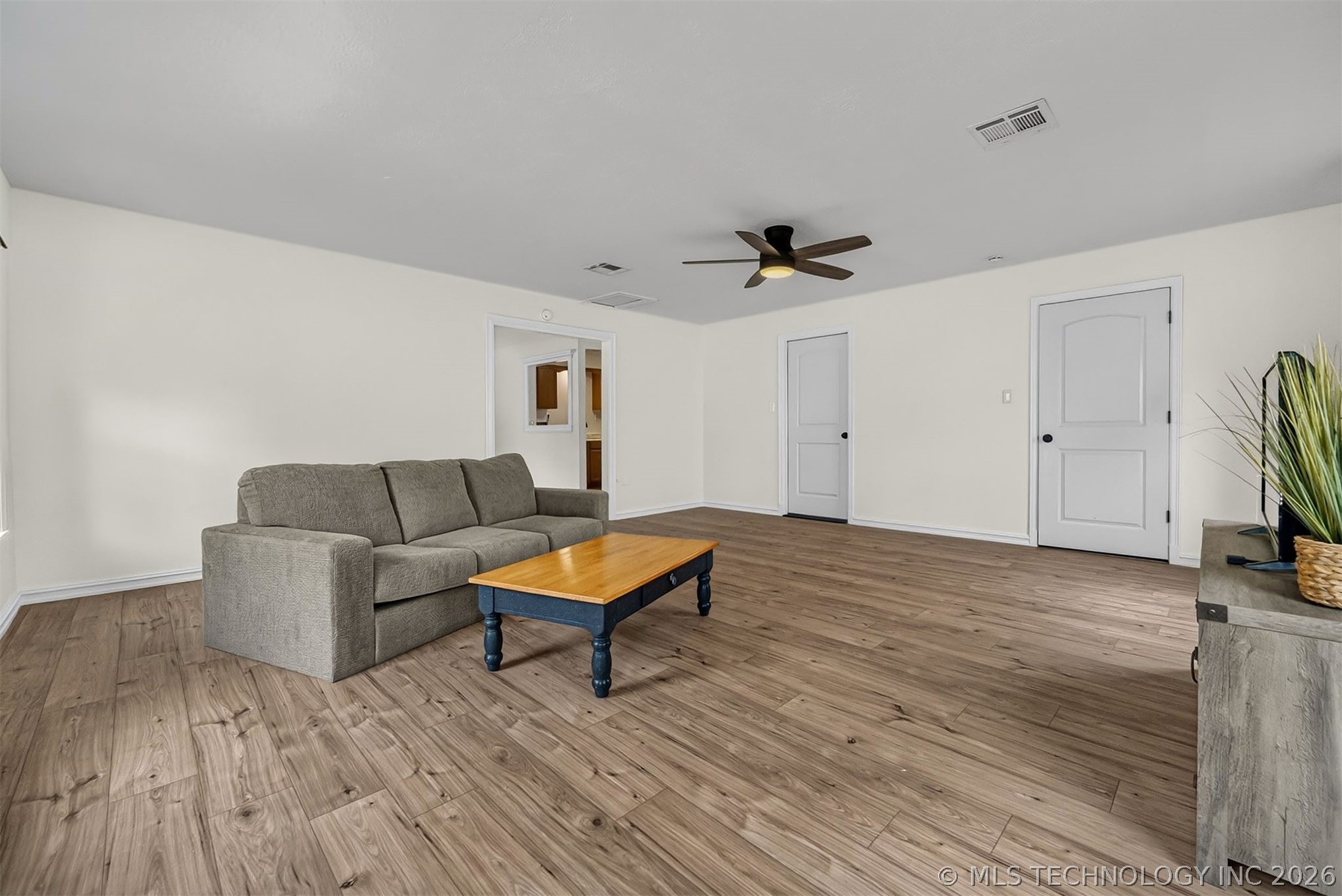 322 E Maple Street Skiatook OK 74070