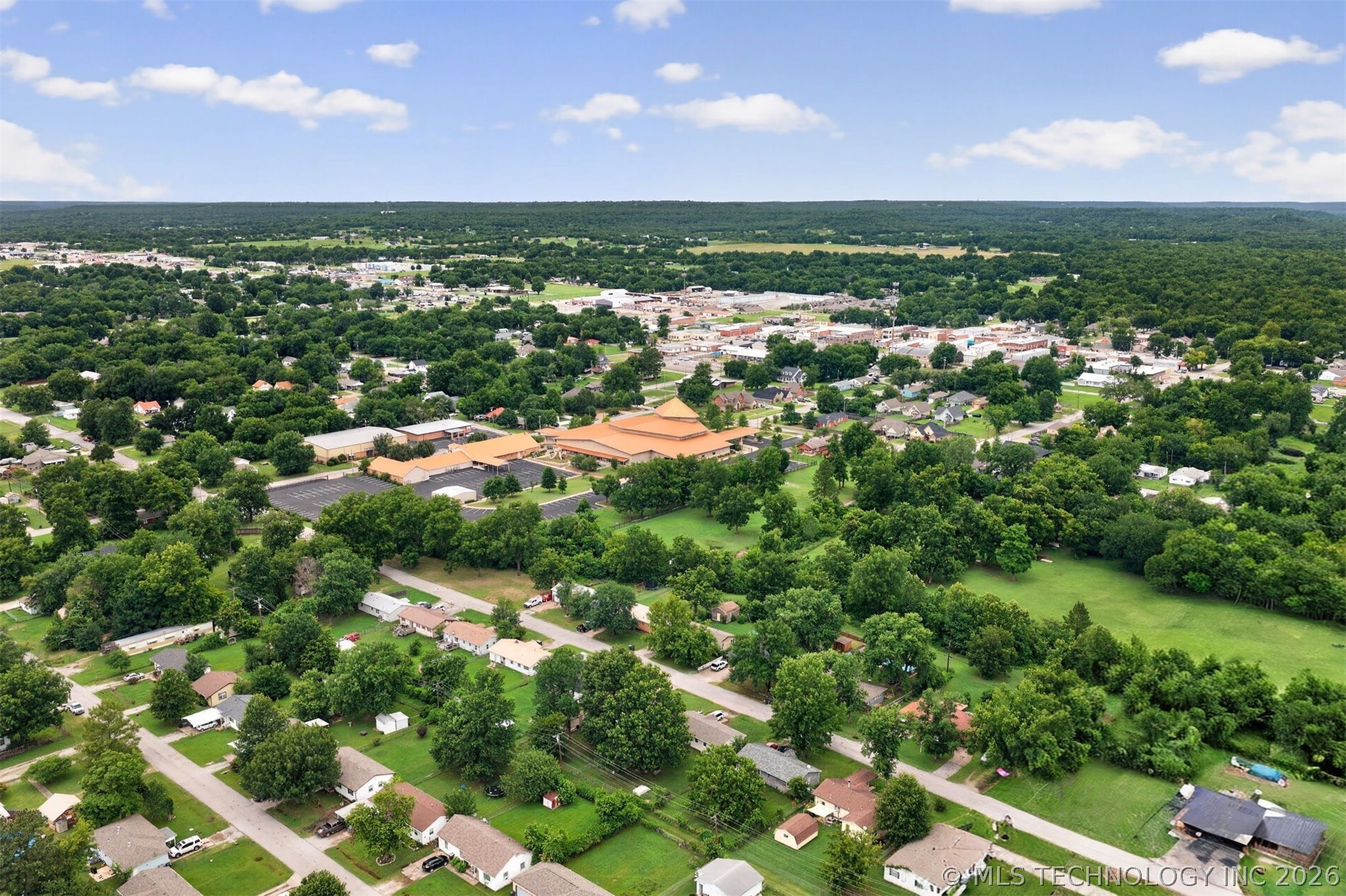 322 E Maple Street Skiatook OK 74070