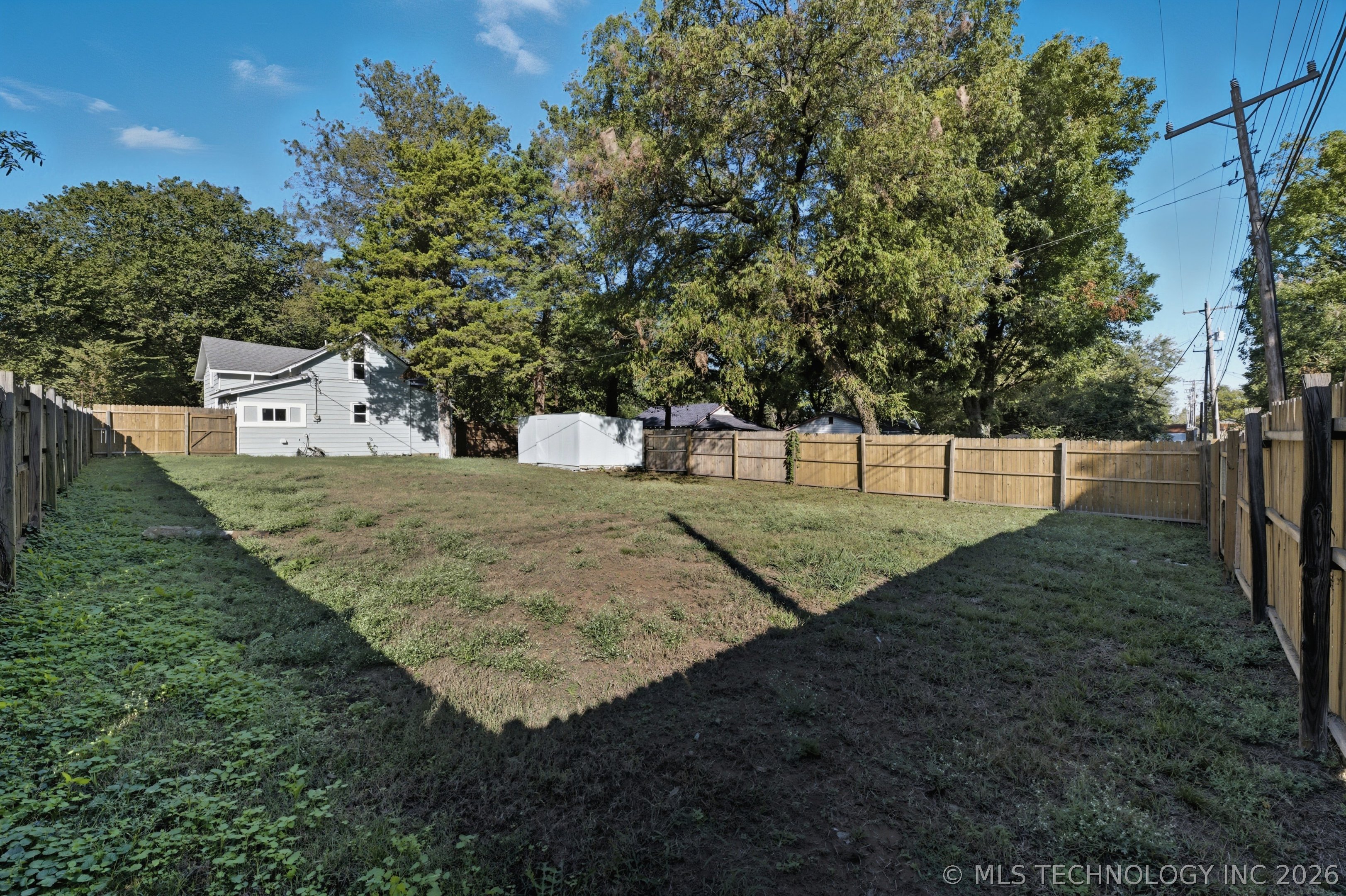 611 N Division Street Cleveland OK 74020