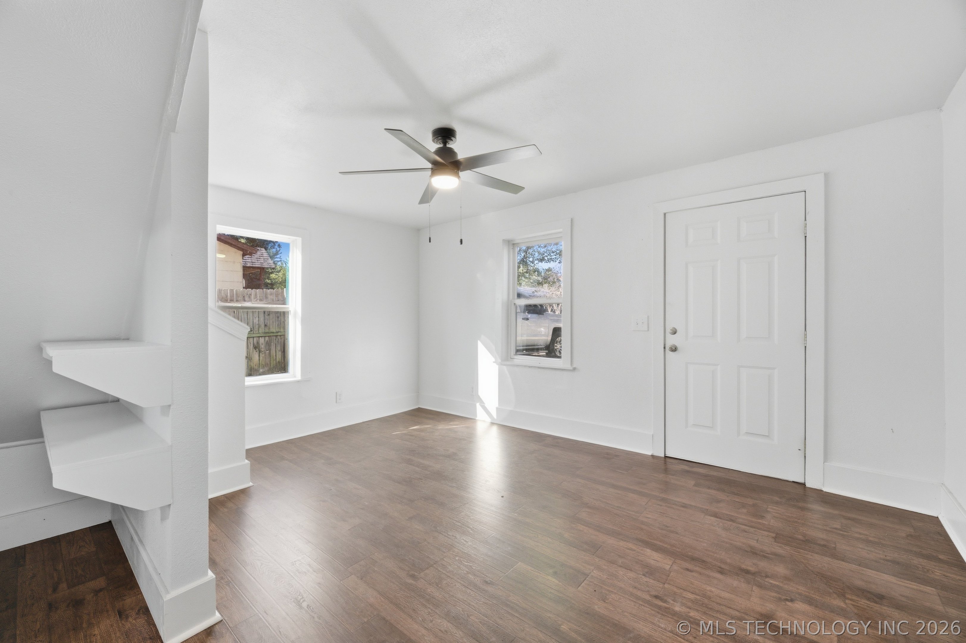 611 N Division Street Cleveland OK 74020