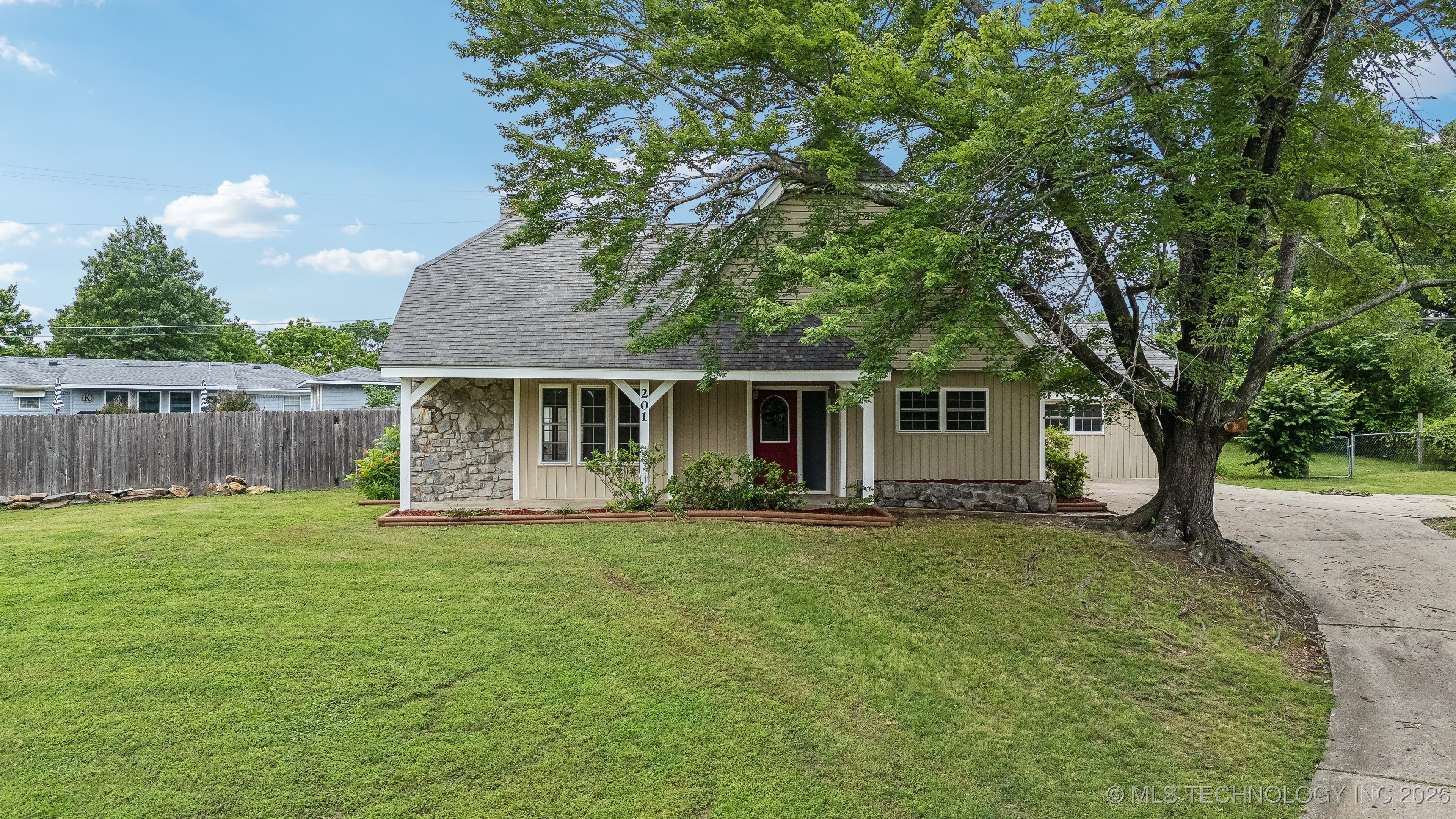201 Sandy Circle Tahlequah OK 74464