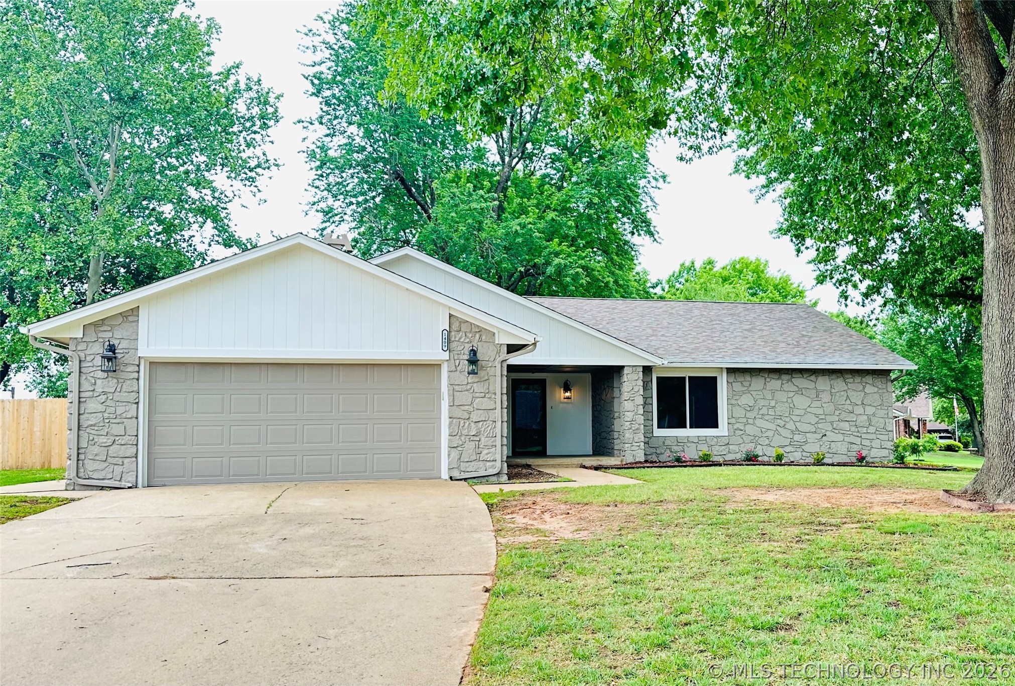 1409 W Baton Rouge Circle Broken Arrow OK 74011