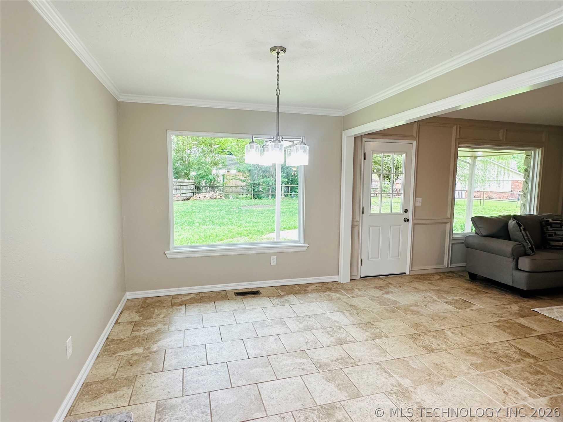 1409 W Baton Rouge Circle Broken Arrow OK 74011