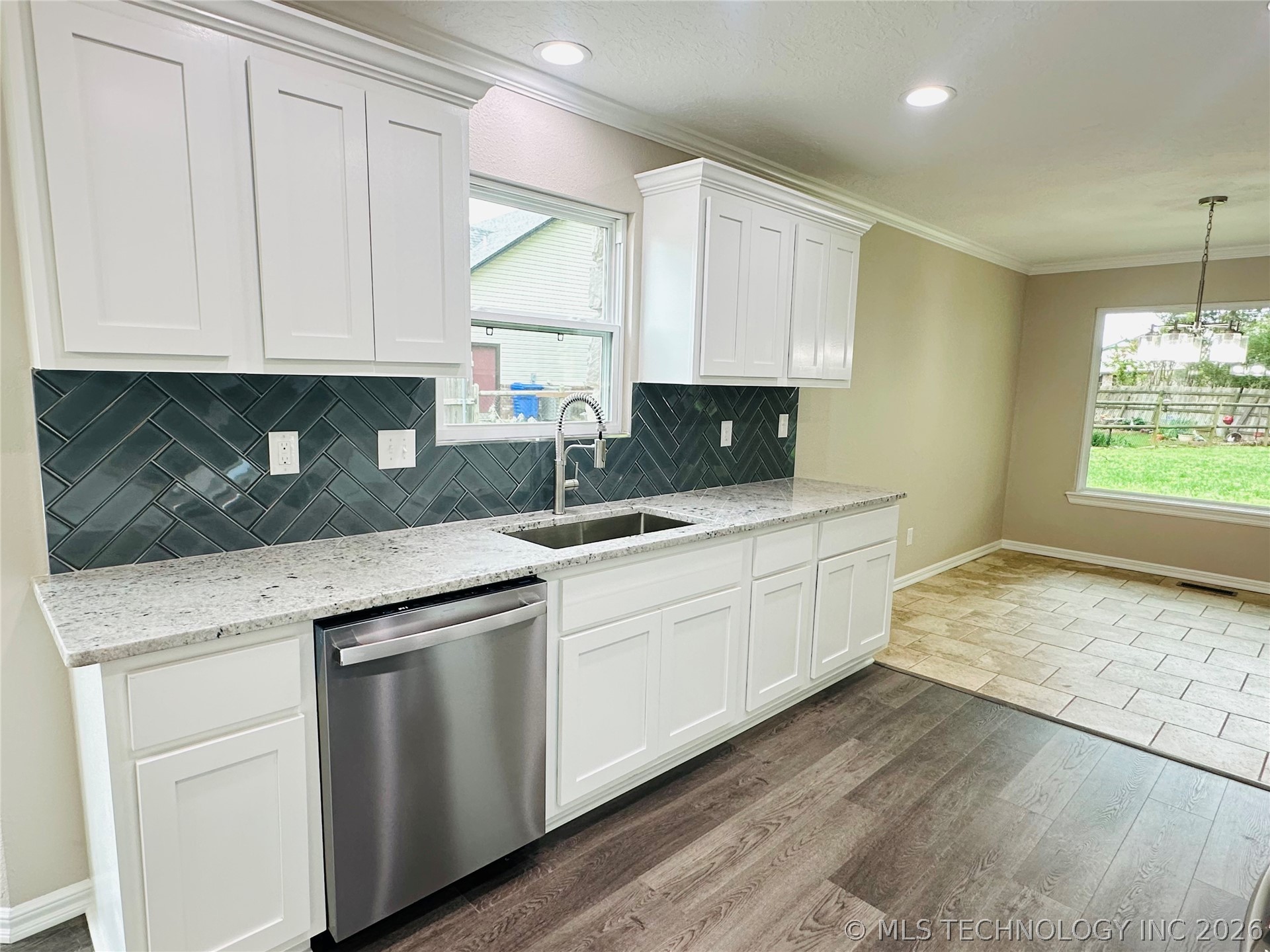 1409 W Baton Rouge Circle Broken Arrow OK 74011