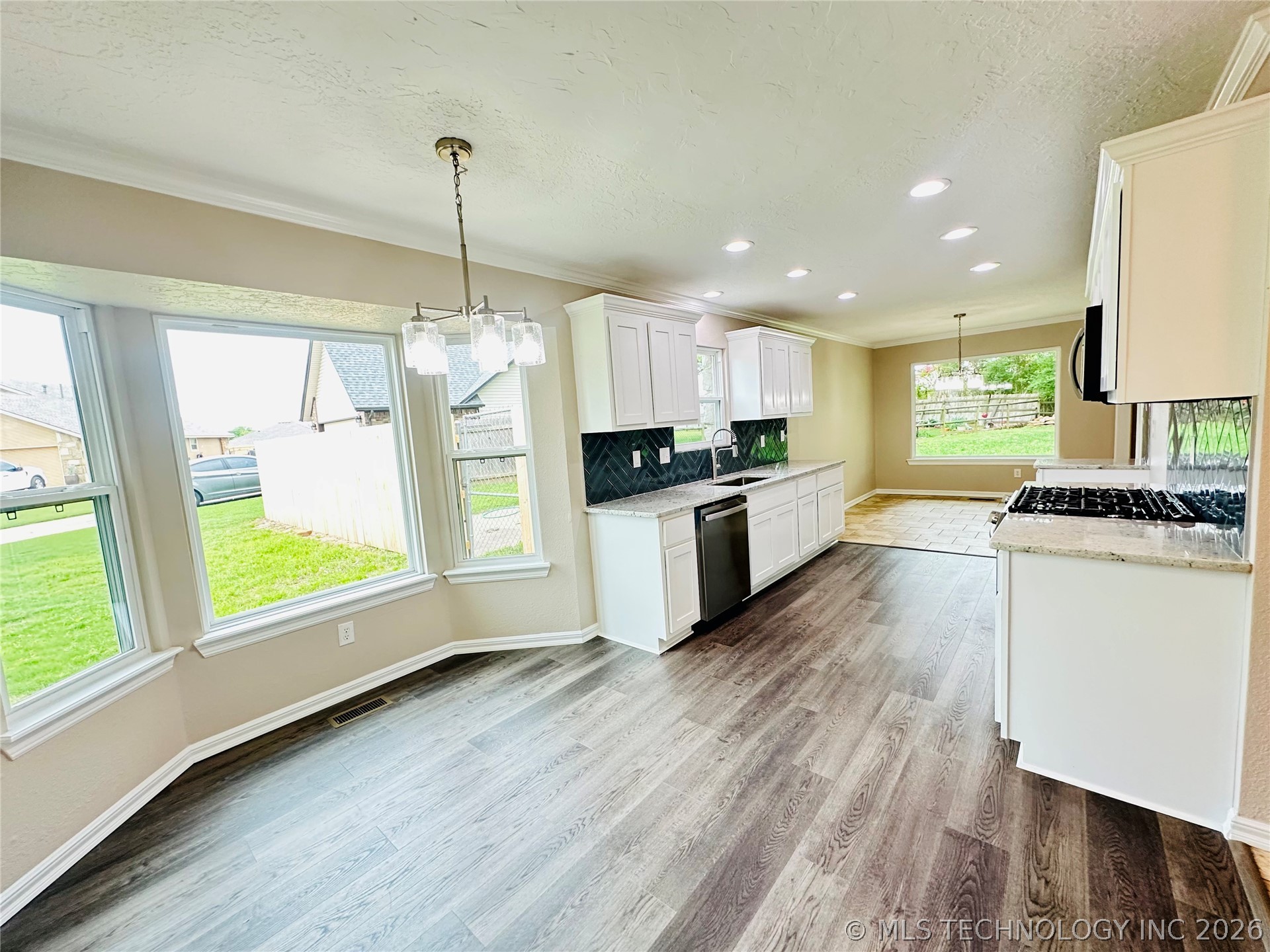 1409 W Baton Rouge Circle Broken Arrow OK 74011