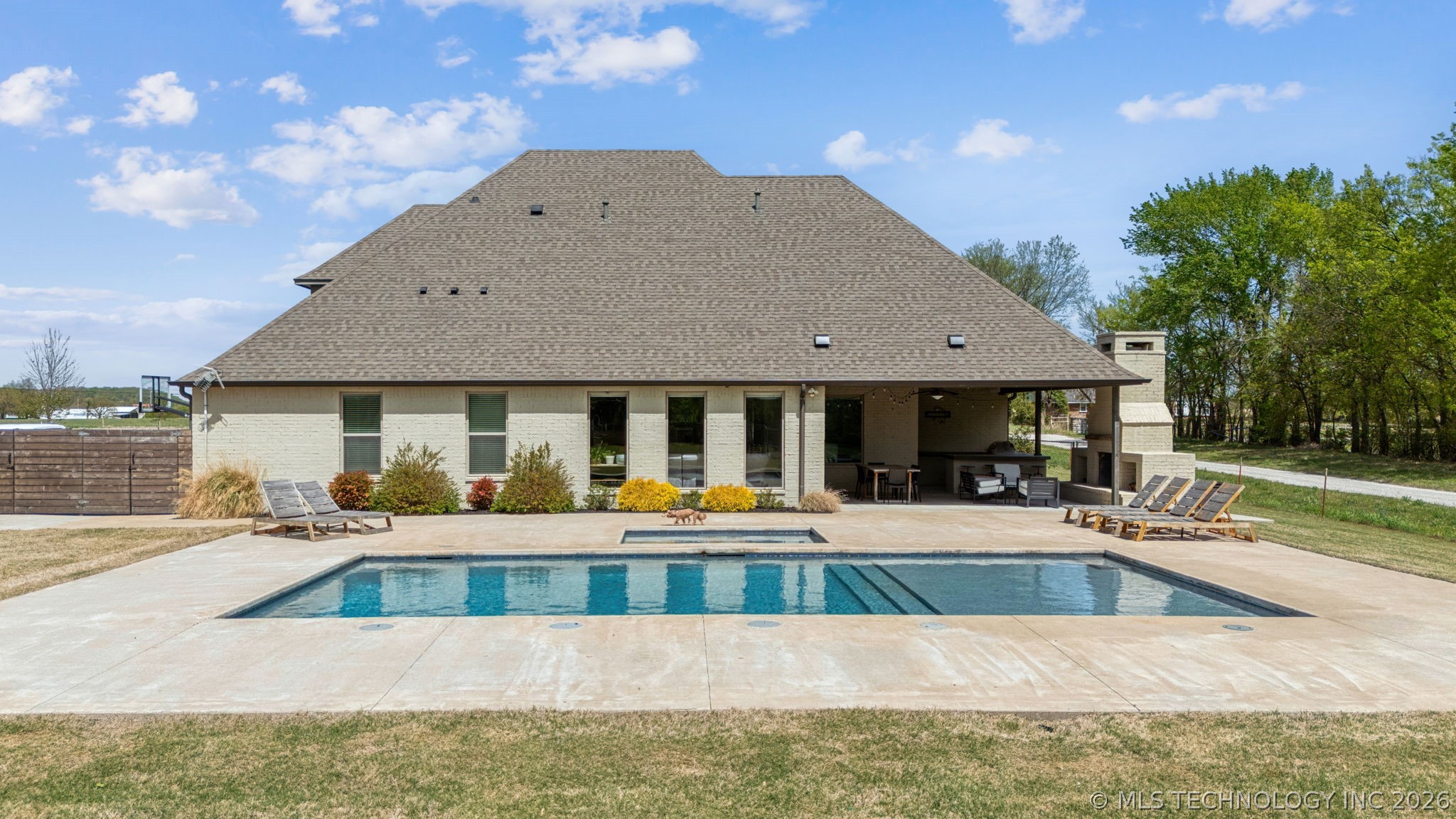 6690 E 525 Road Claremore OK 74019