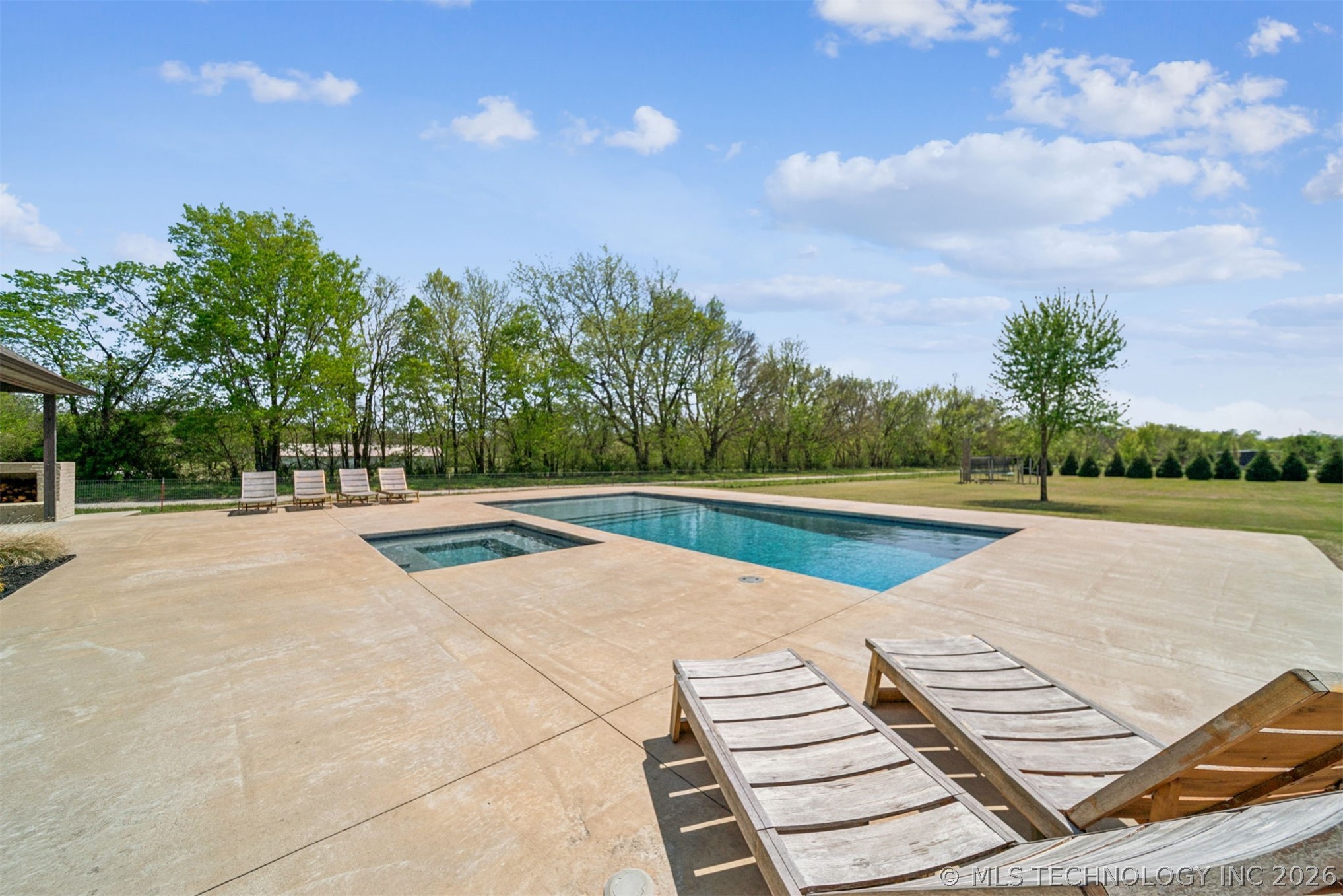 6690 E 525 Road Claremore OK 74019