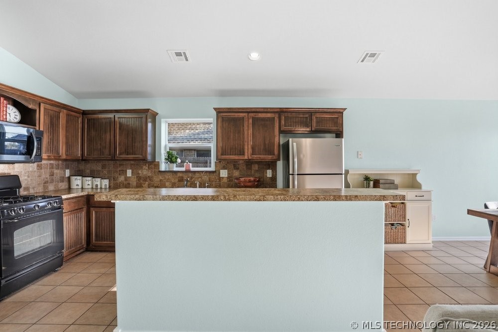 9009 N 157th Eastavenue Owasso OK 74055