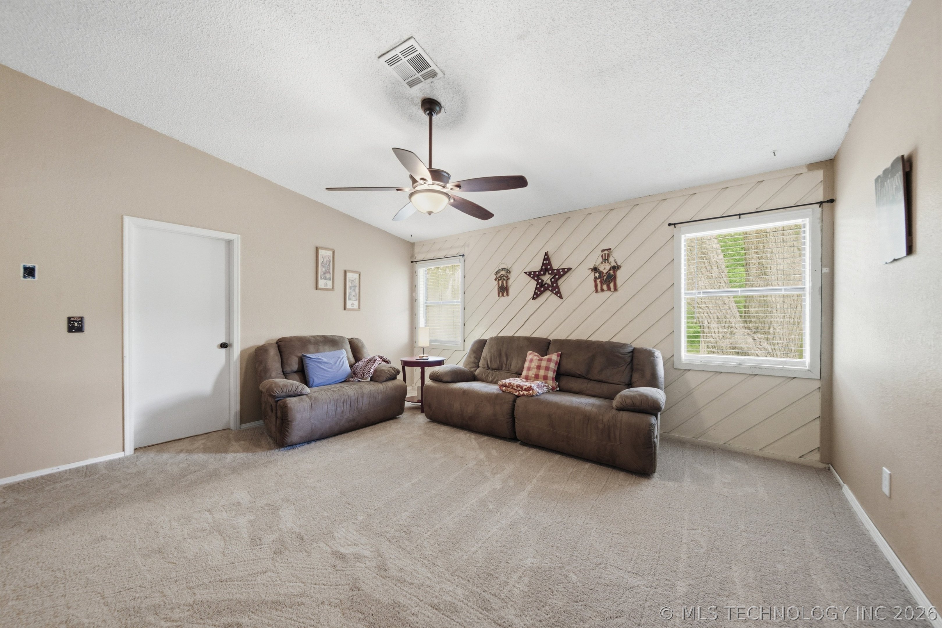 5505 S Ash Avenue Broken Arrow OK 74011