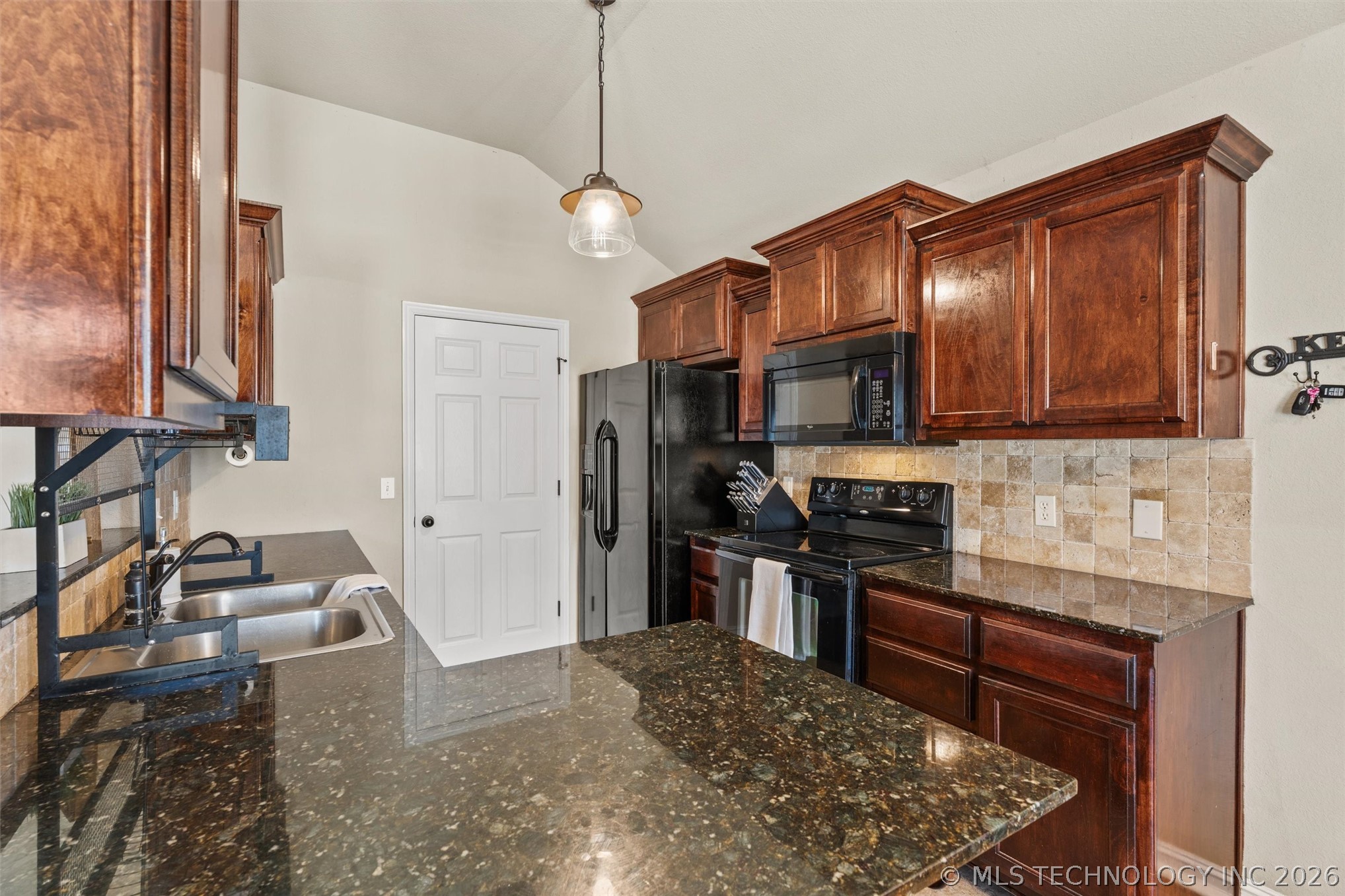 13104 E 133rd Street N Collinsville OK 74021