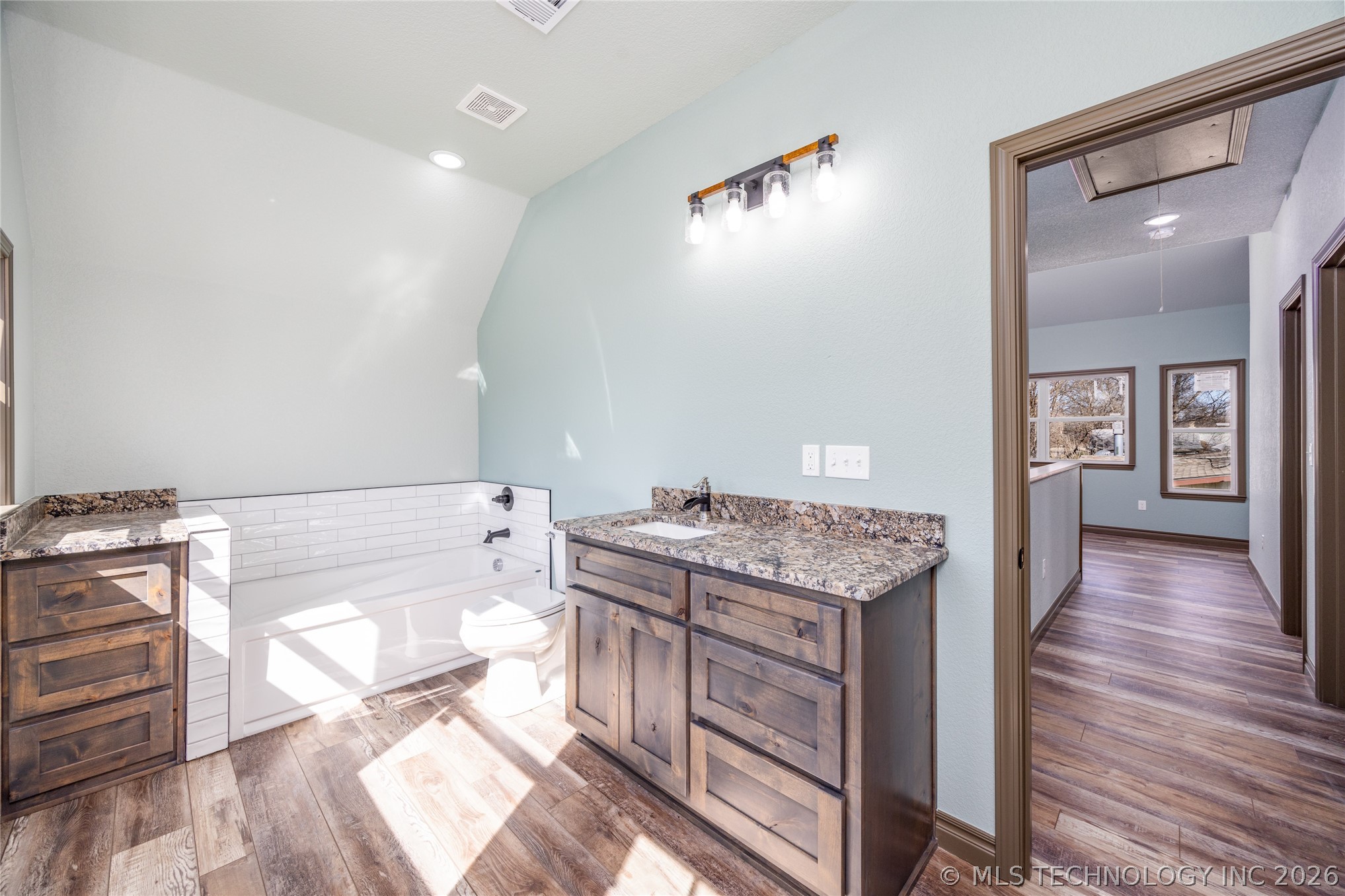 101 Dunn Durant OK 74729
