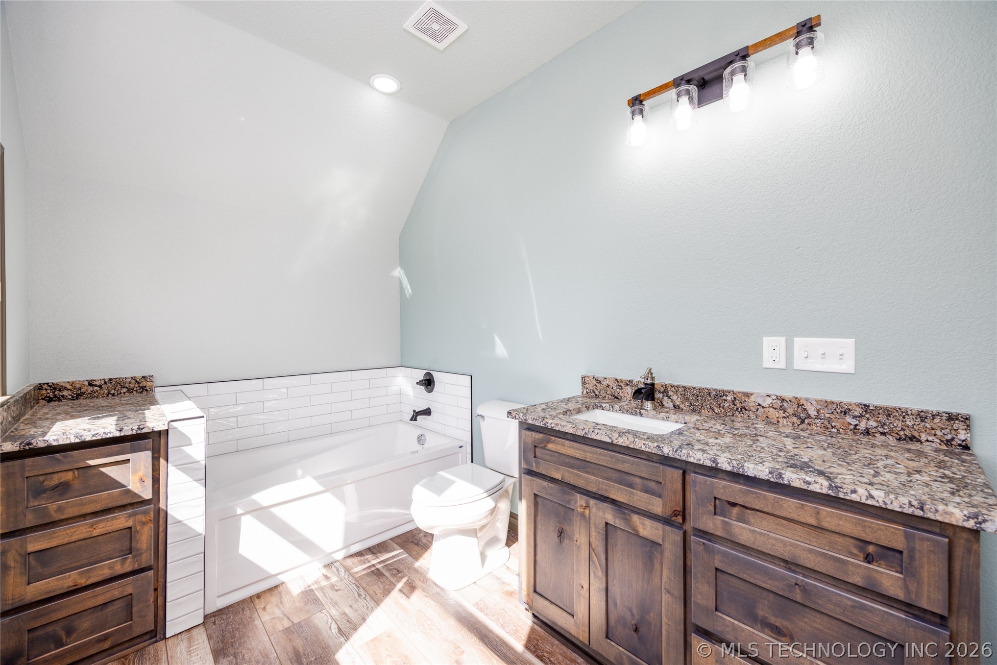 101 Dunn Durant OK 74729
