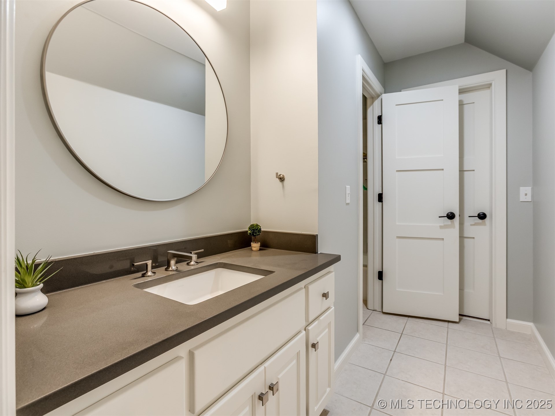 3661 S Lewis Avenue Tulsa OK 74105