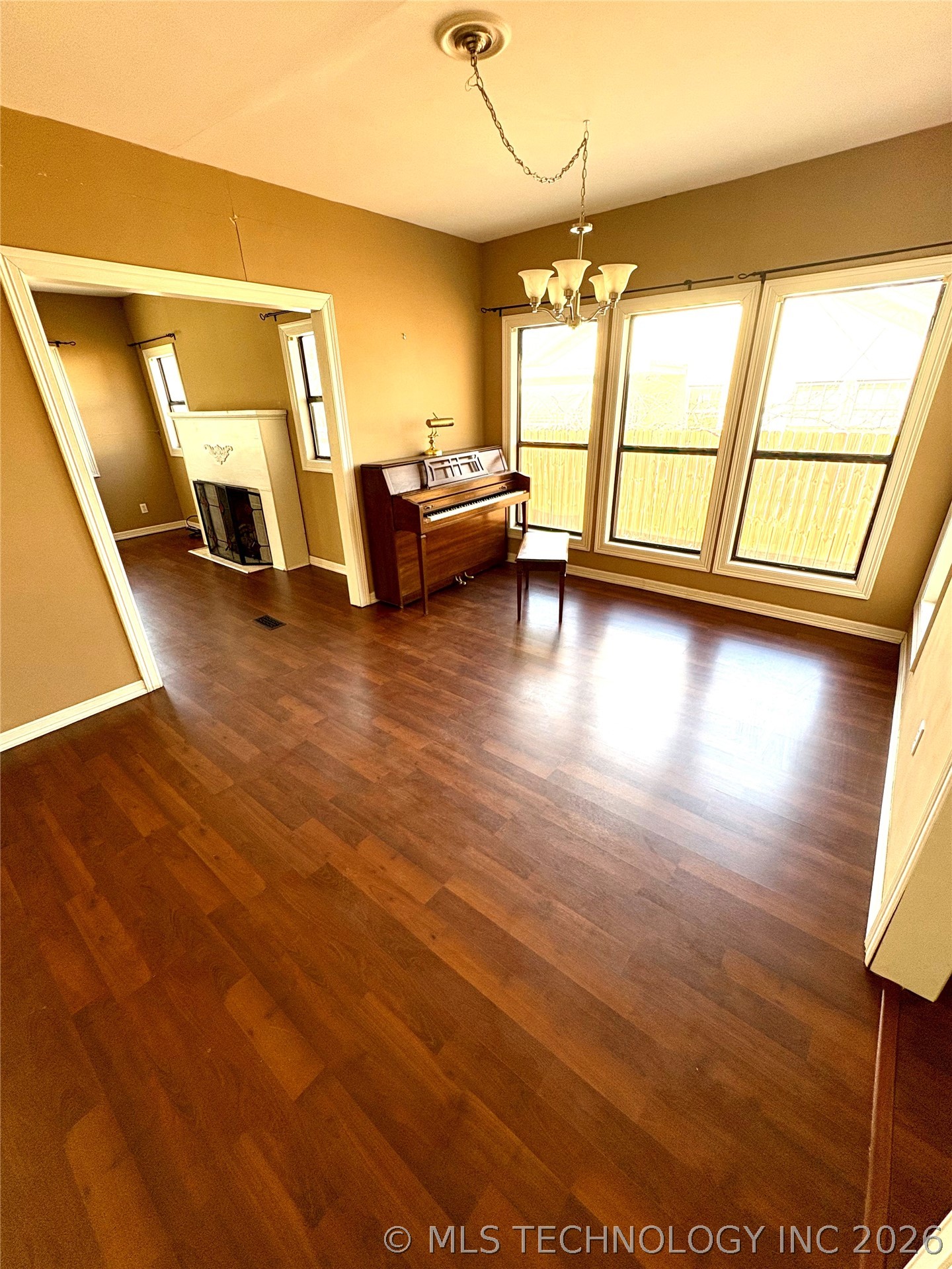1012 D NW Ardmore OK 73401