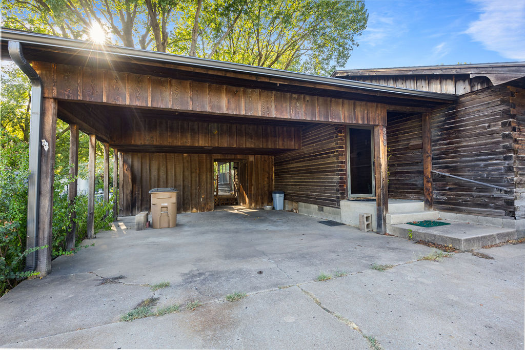 509 N Jefferson Avenue Wagoner OK 74467