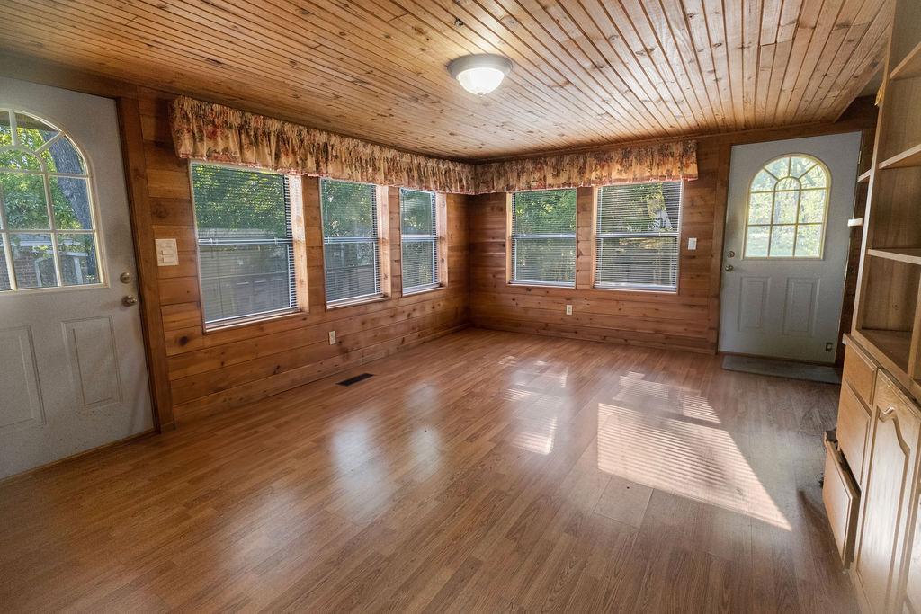 509 N Jefferson Avenue Wagoner OK 74467