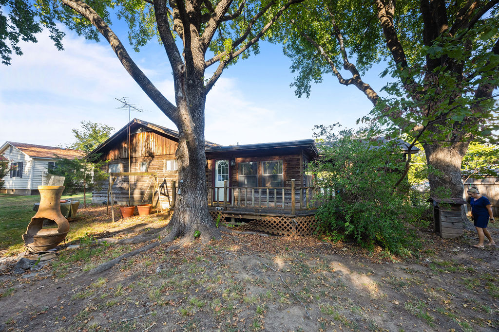 509 N Jefferson Avenue Wagoner OK 74467