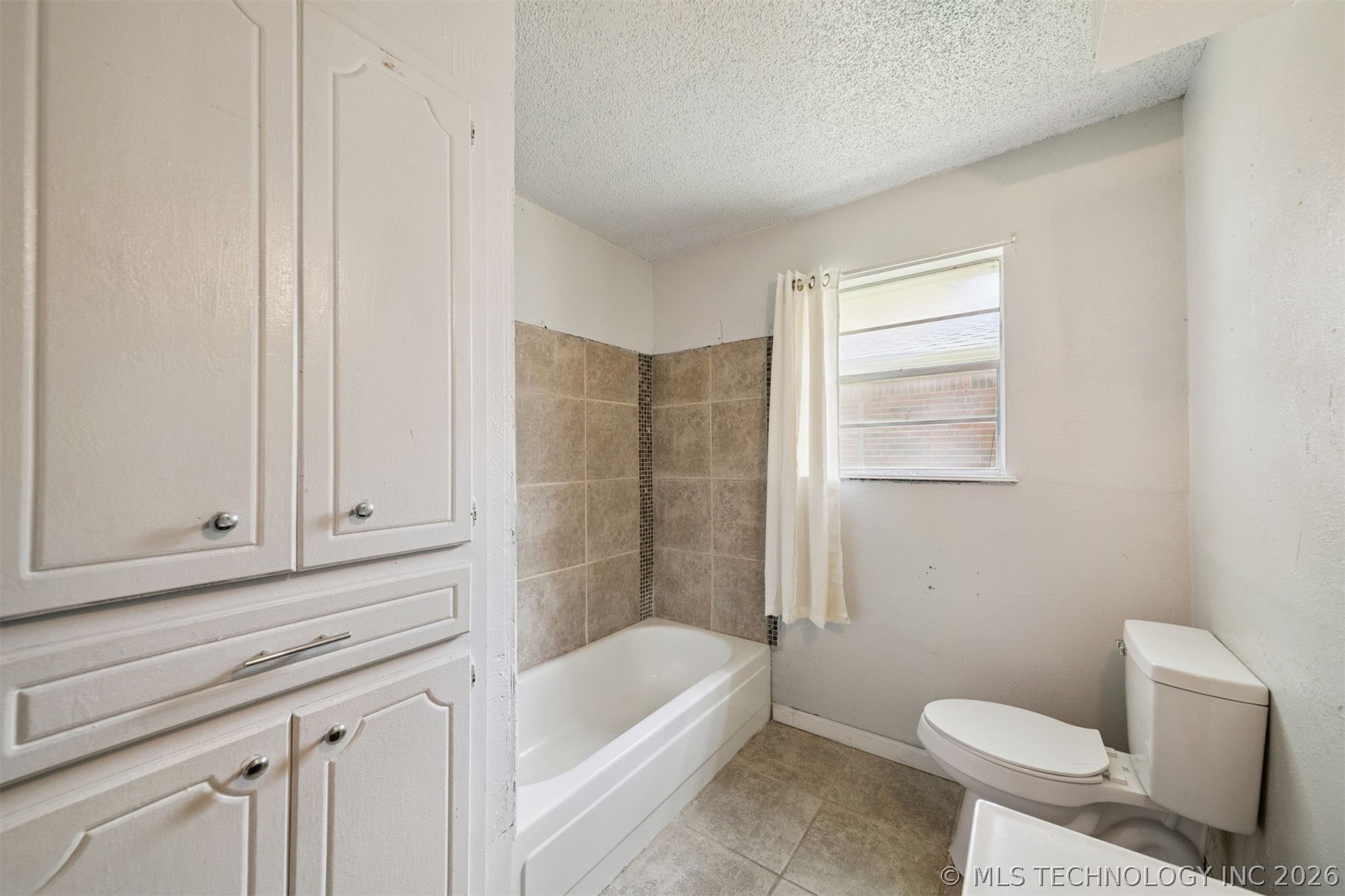 920 Crestview Street Ada OK 74820