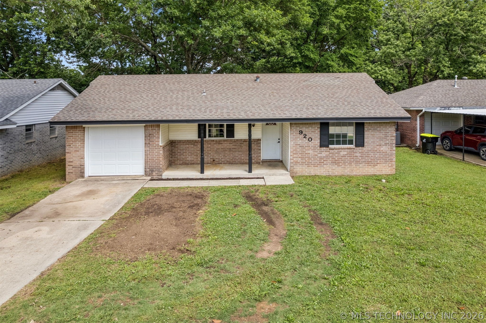 920 Crestview Street Ada OK 74820