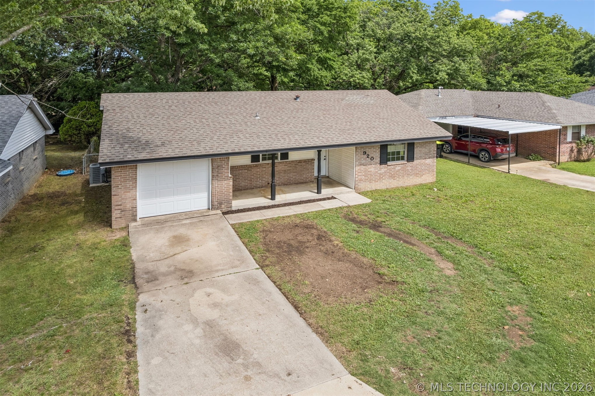920 Crestview Street Ada OK 74820