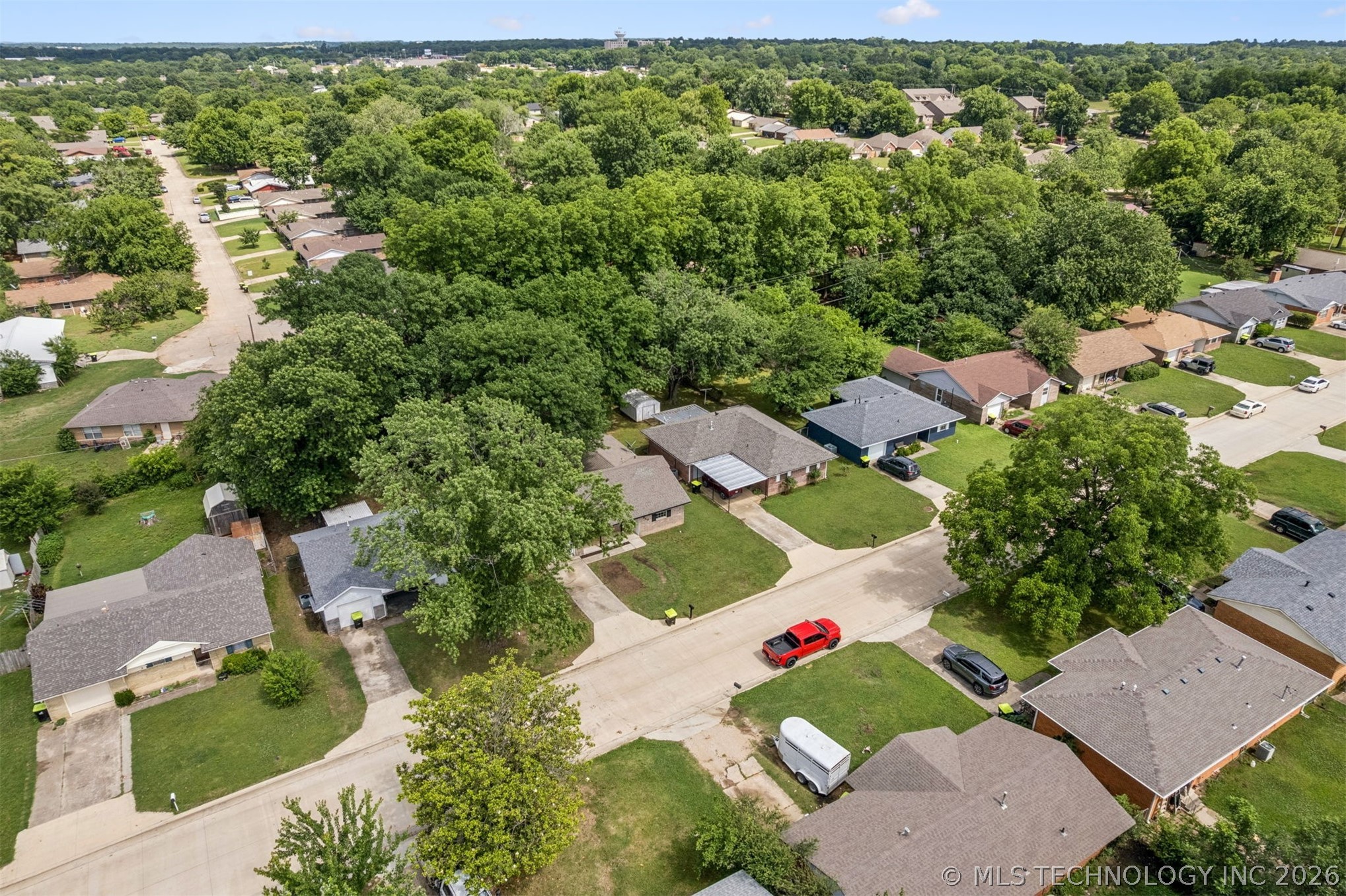 920 Crestview Street Ada OK 74820