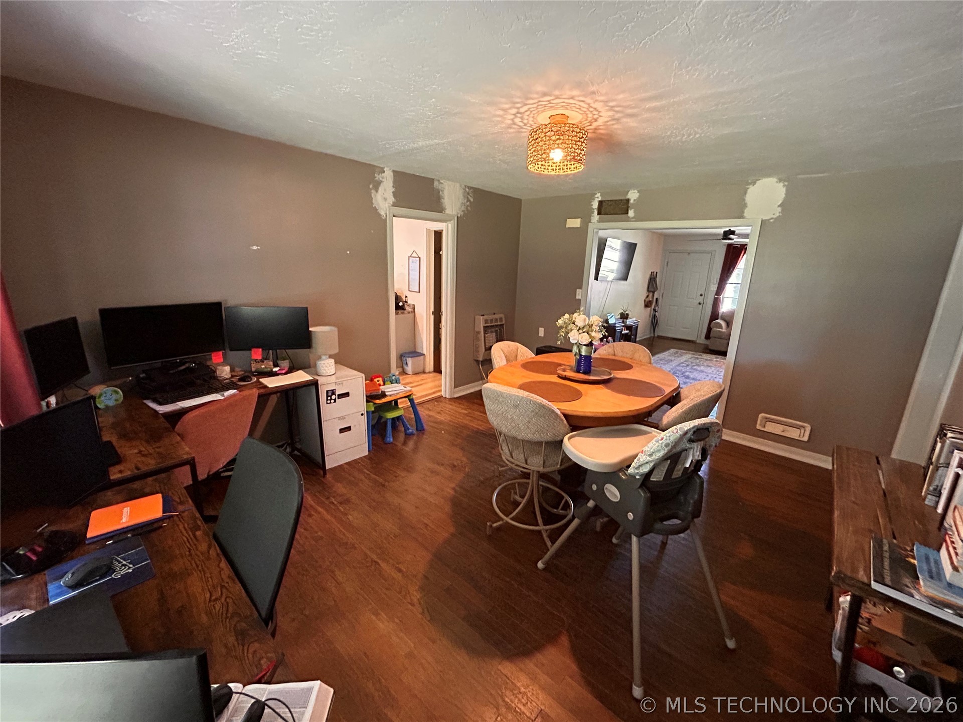123 E 15th Ada OK 74820