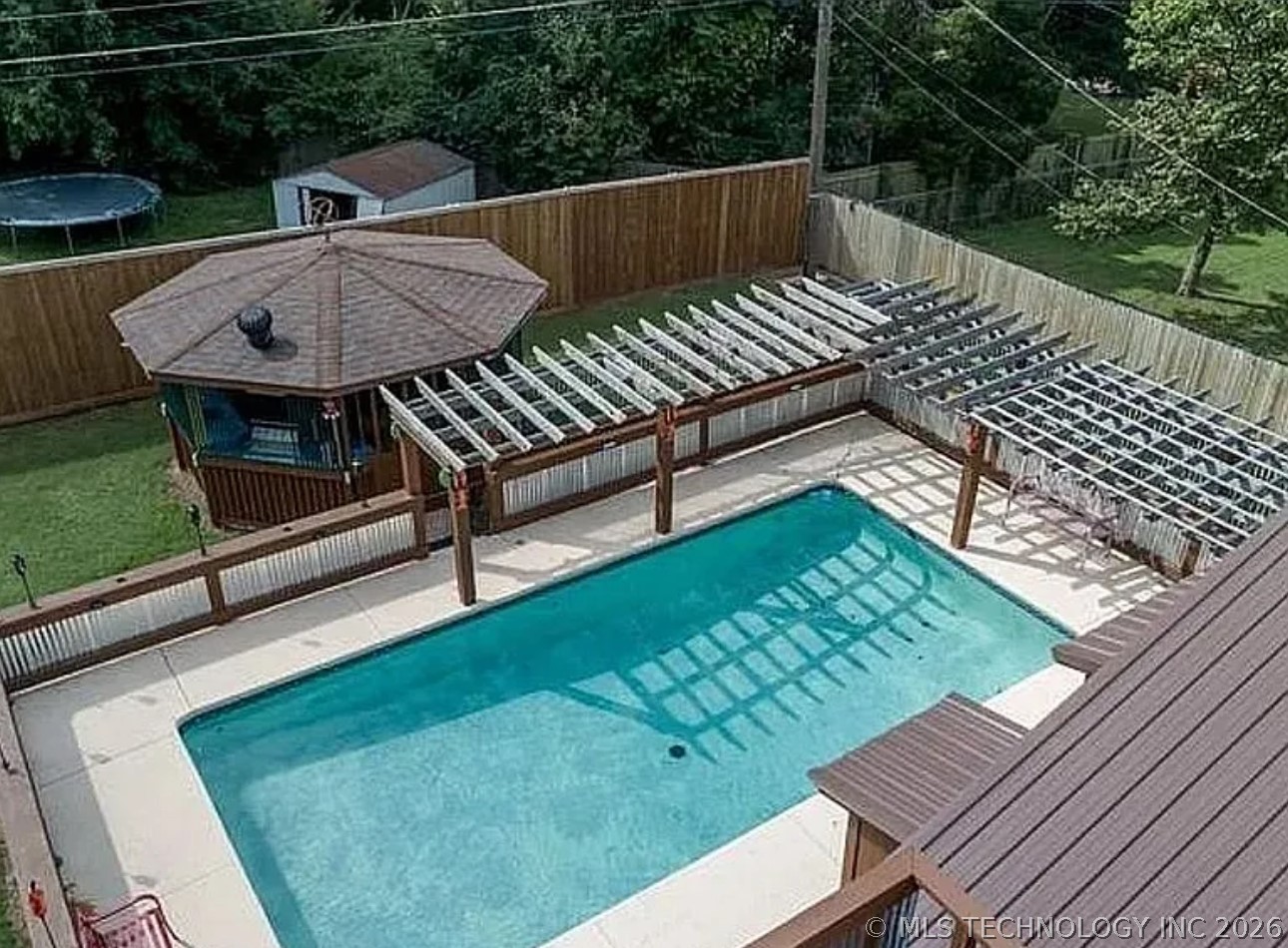 123 E Madison Street Broken Arrow OK 74012