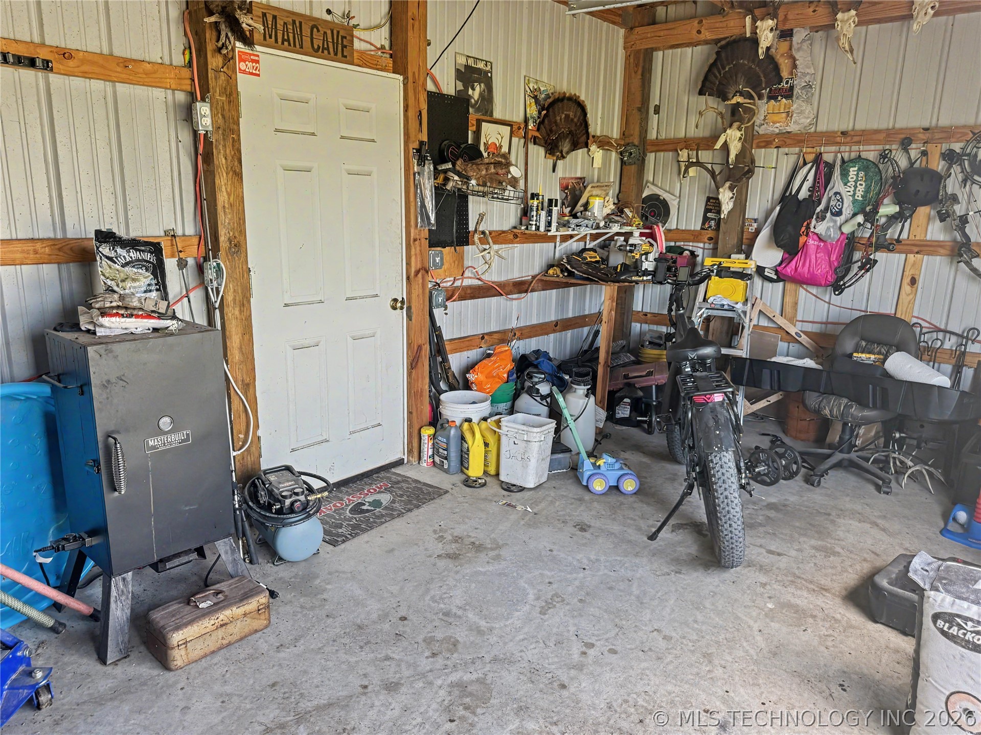 14201 W 830 Road Tahlequah OK 74464
