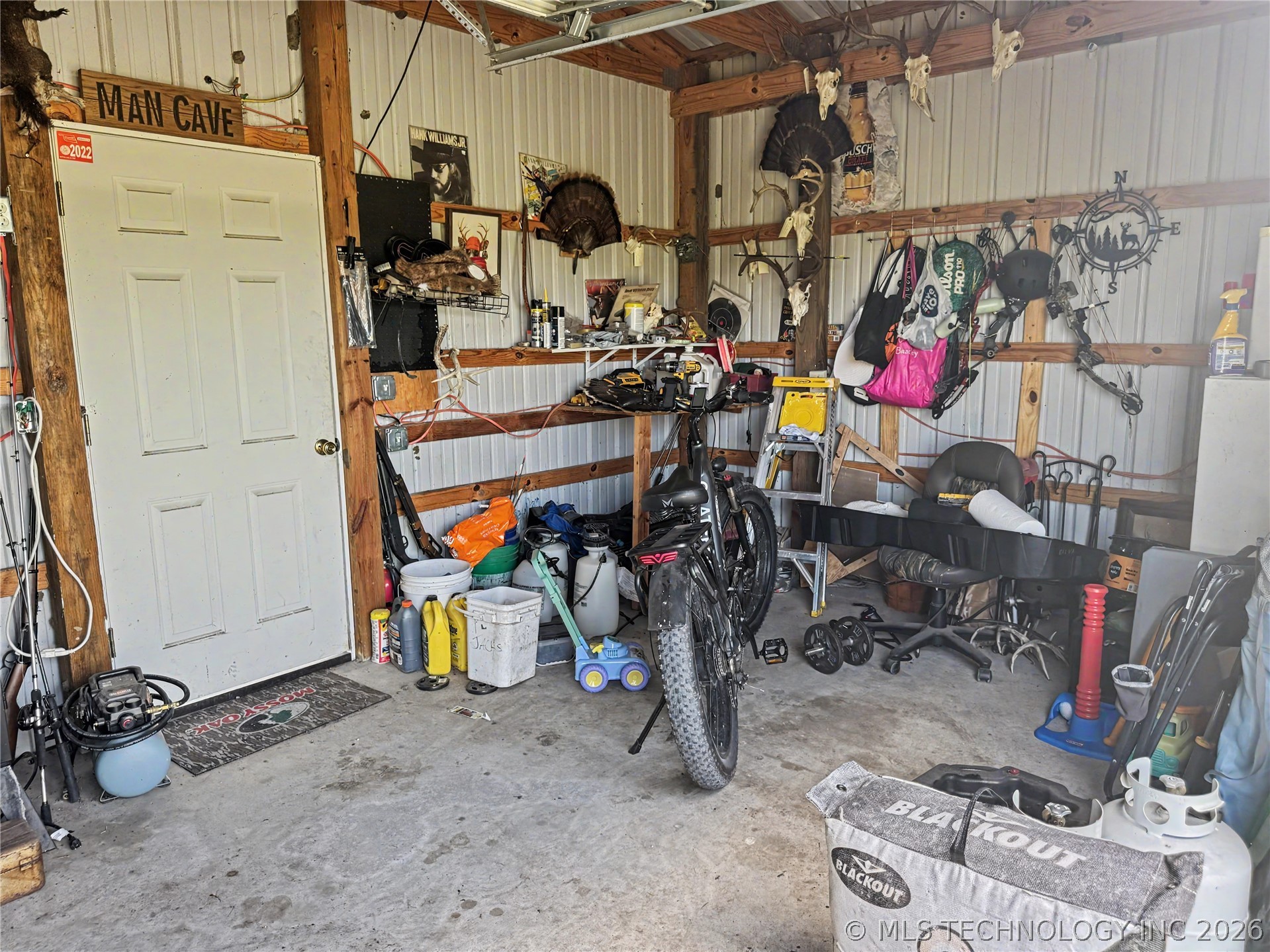 14201 W 830 Road Tahlequah OK 74464