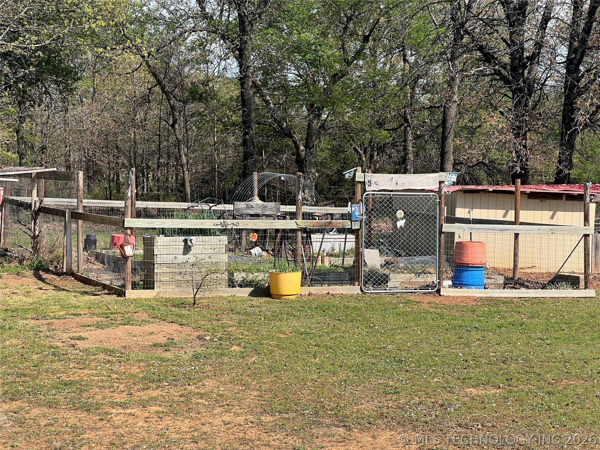 12619 E 233 Road S Webbers Falls OK 74470