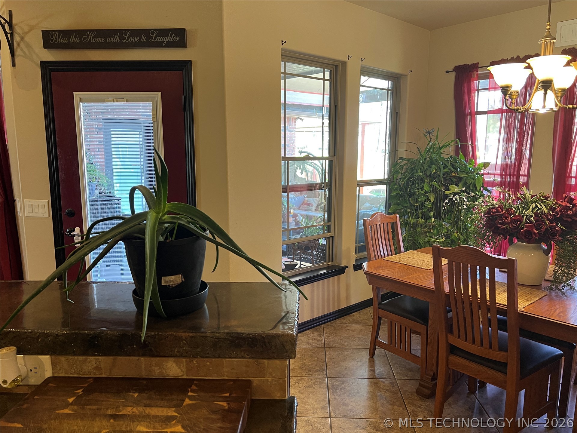 12619 E 233 Road S Webbers Falls OK 74470