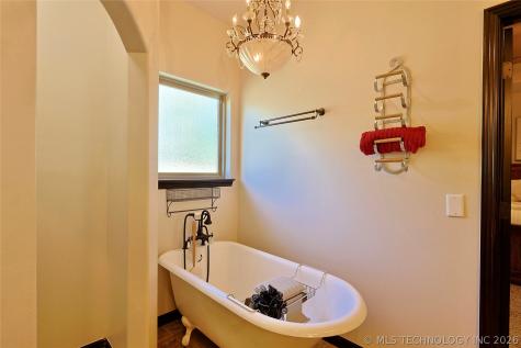12619 E 233 Road S Webbers Falls OK 74470