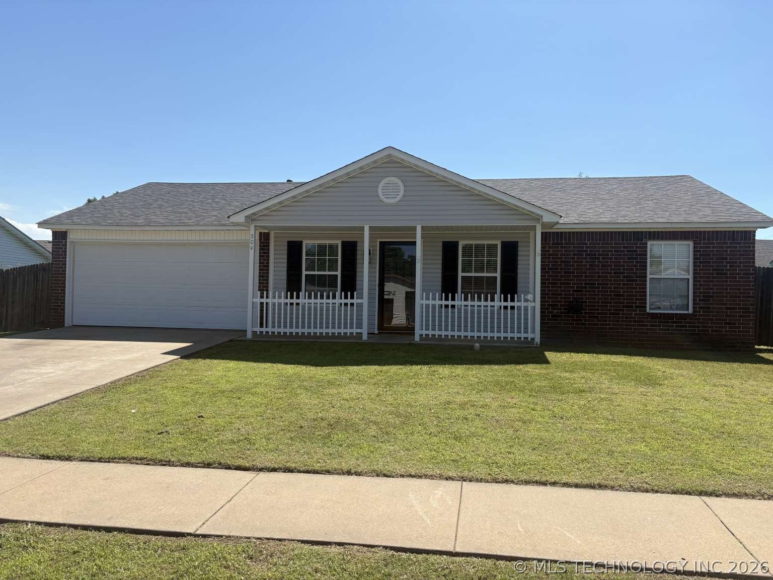 504 NE Elmhurst Avenue Bartlesville OK 74006