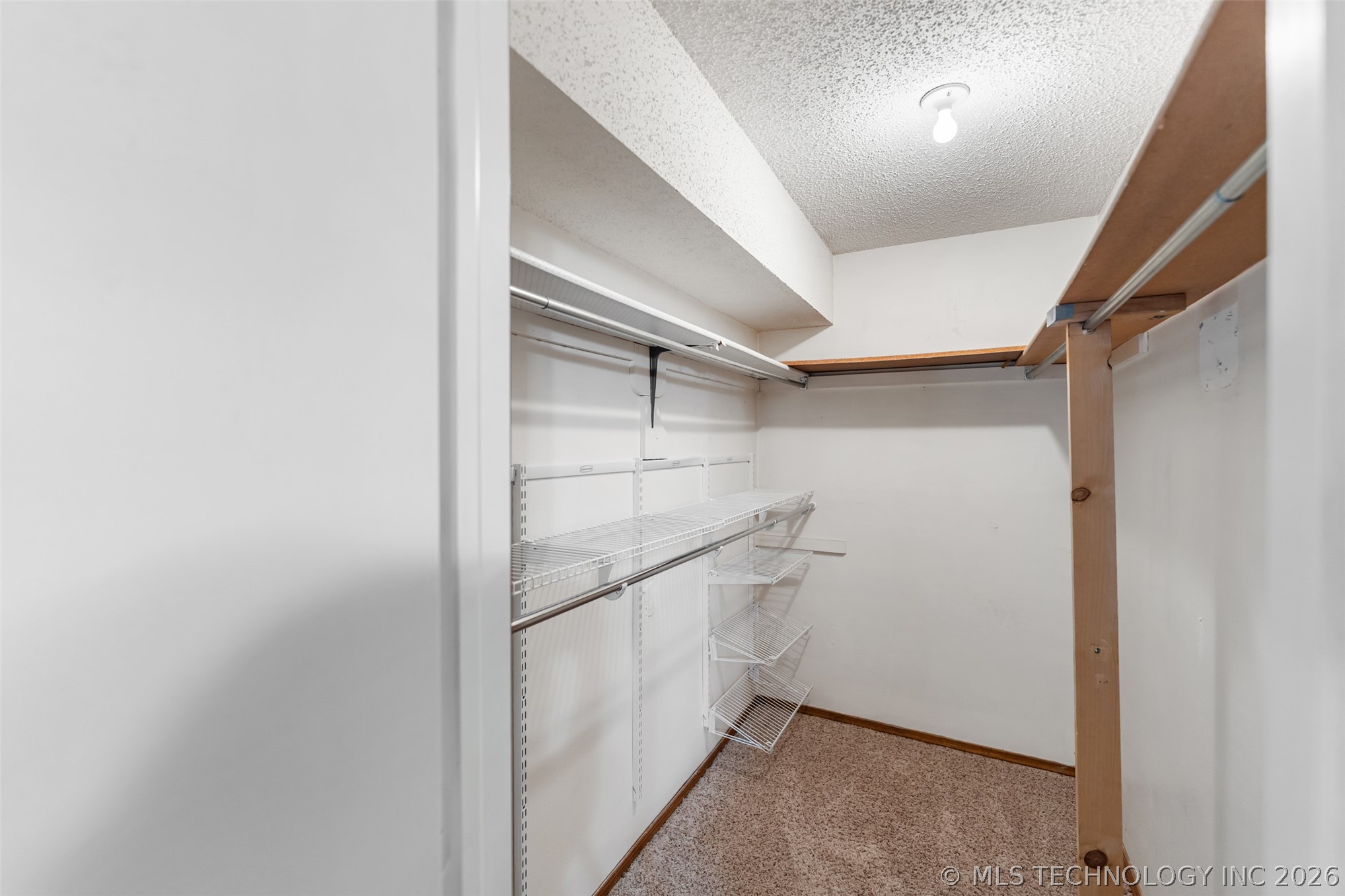 1208 Colonial Drive Pryor OK 74361