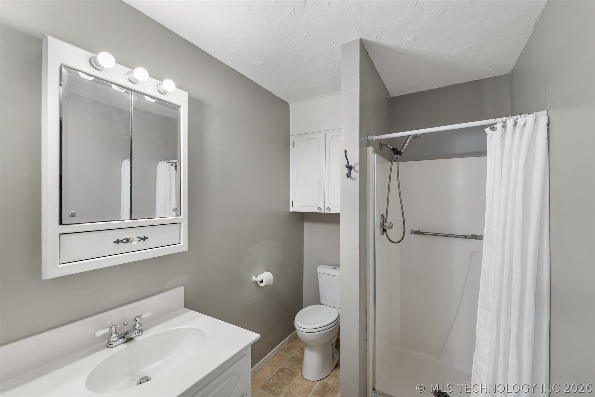 1208 Colonial Drive Pryor OK 74361