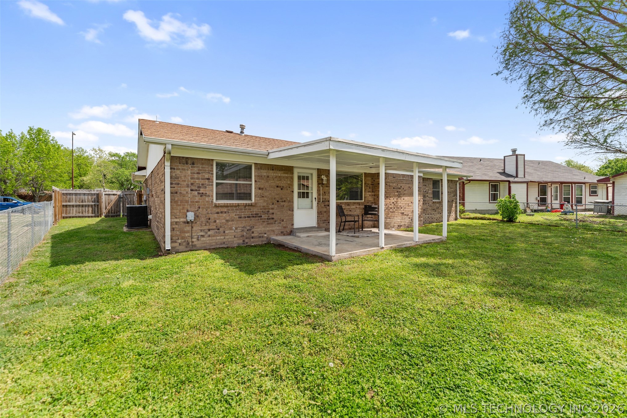1208 Colonial Drive Pryor OK 74361