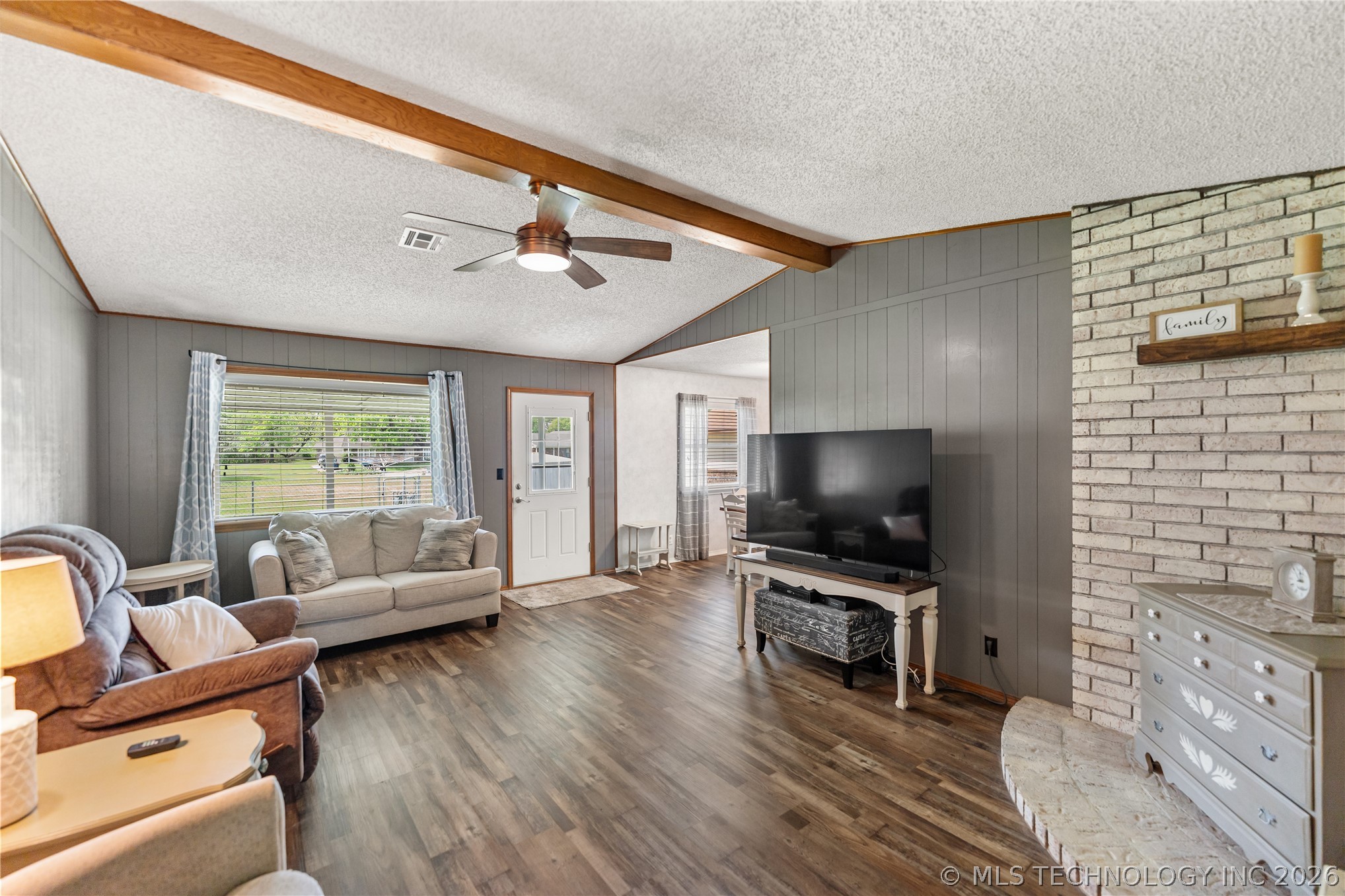 1208 Colonial Drive Pryor OK 74361