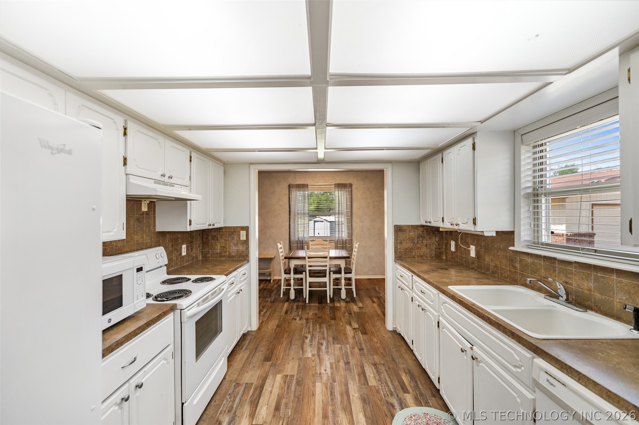 1208 Colonial Drive Pryor OK 74361