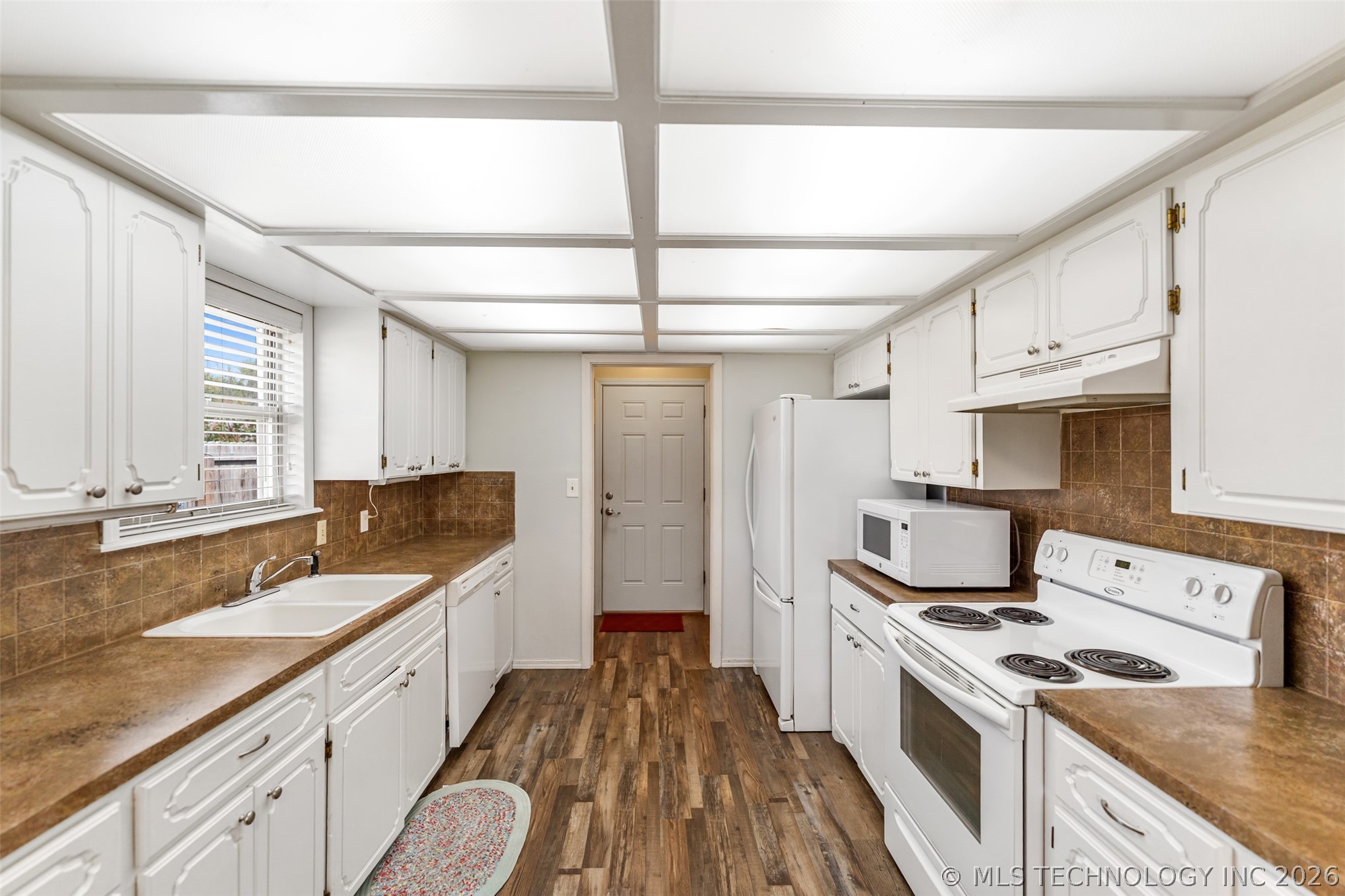 1208 Colonial Drive Pryor OK 74361