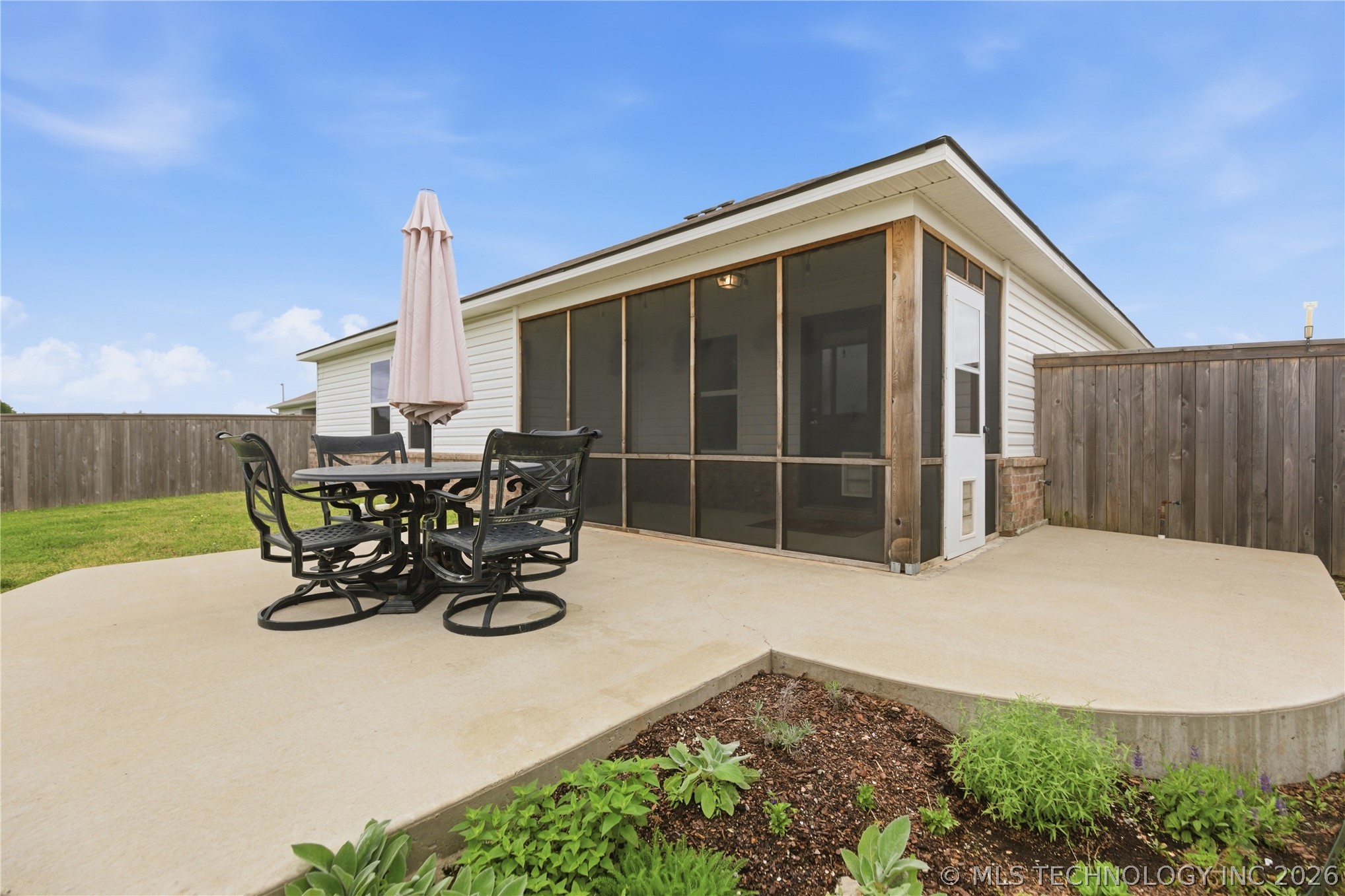 2011 S 15th Street Broken Arrow OK 74012
