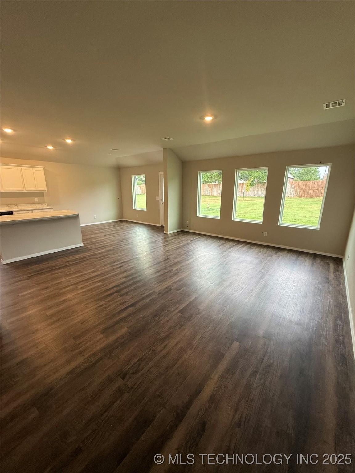 7300 S Maple Avenue Broken Arrow OK 74011