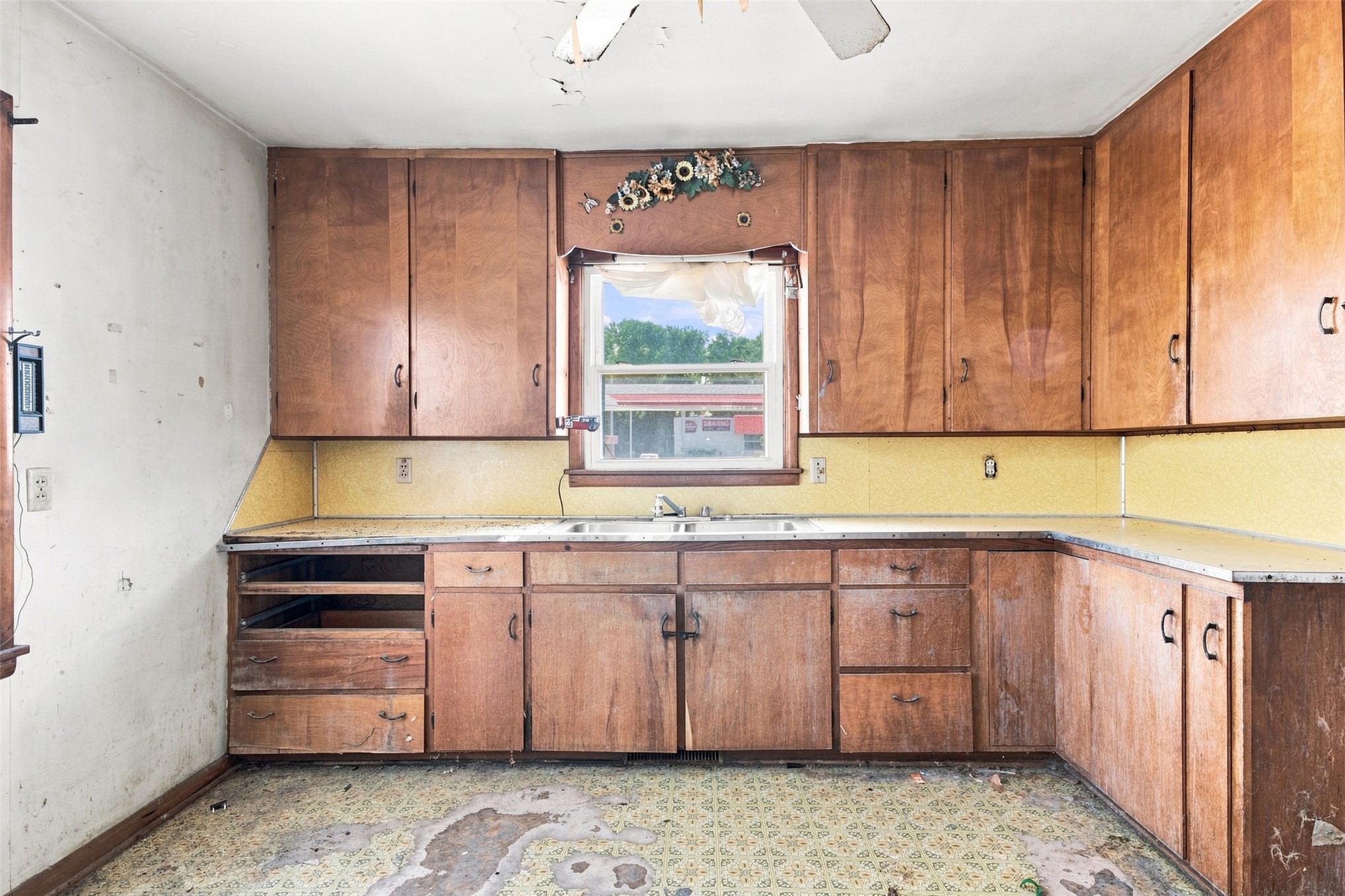 423 N Wilson Vinita OK 74301
