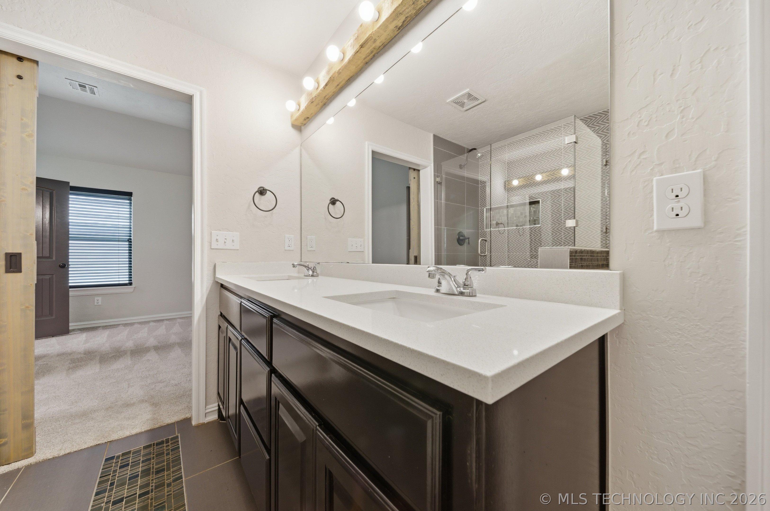 10716 Masters Circle Jenks OK 74037