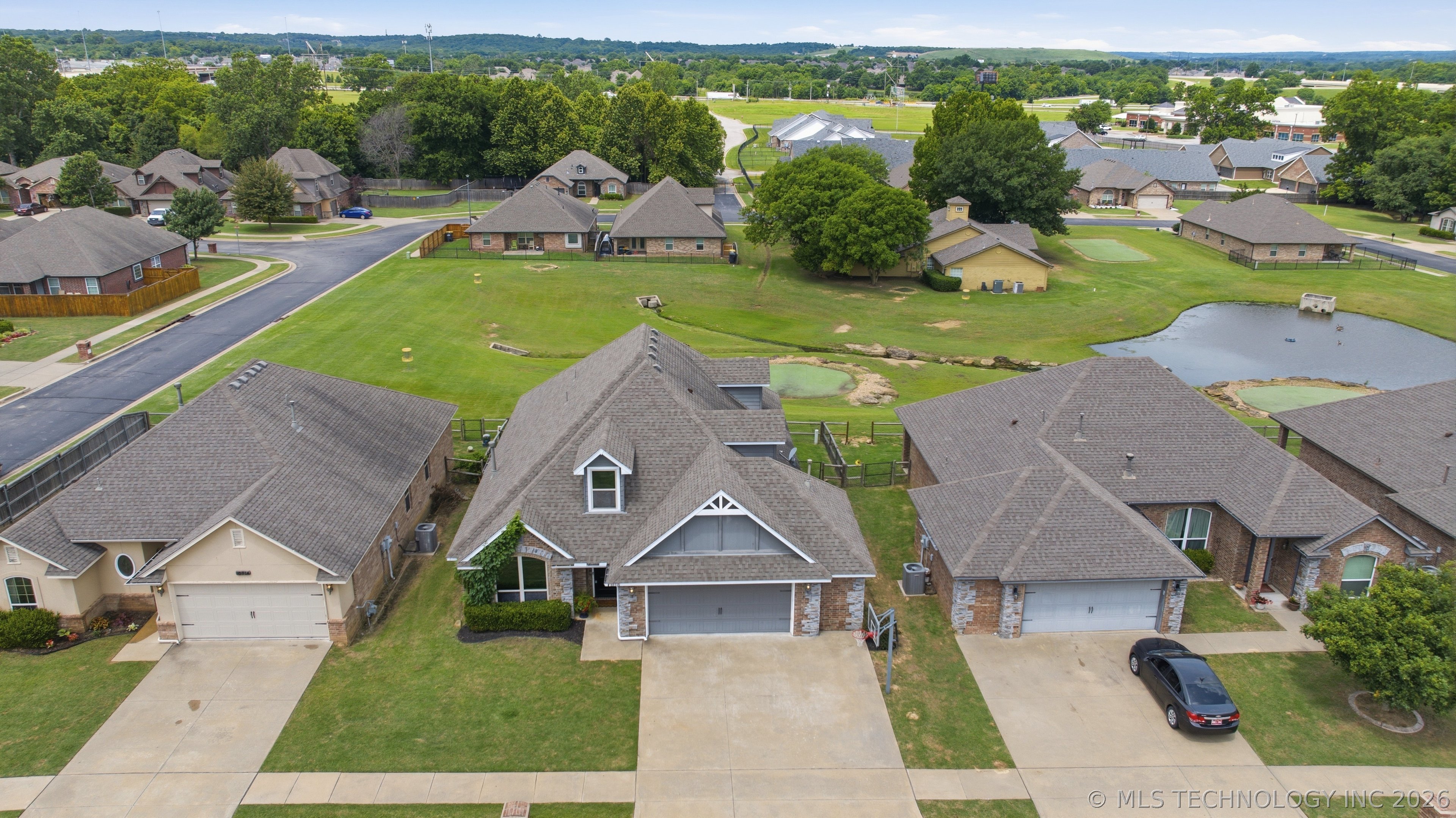 10716 Masters Circle Jenks OK 74037