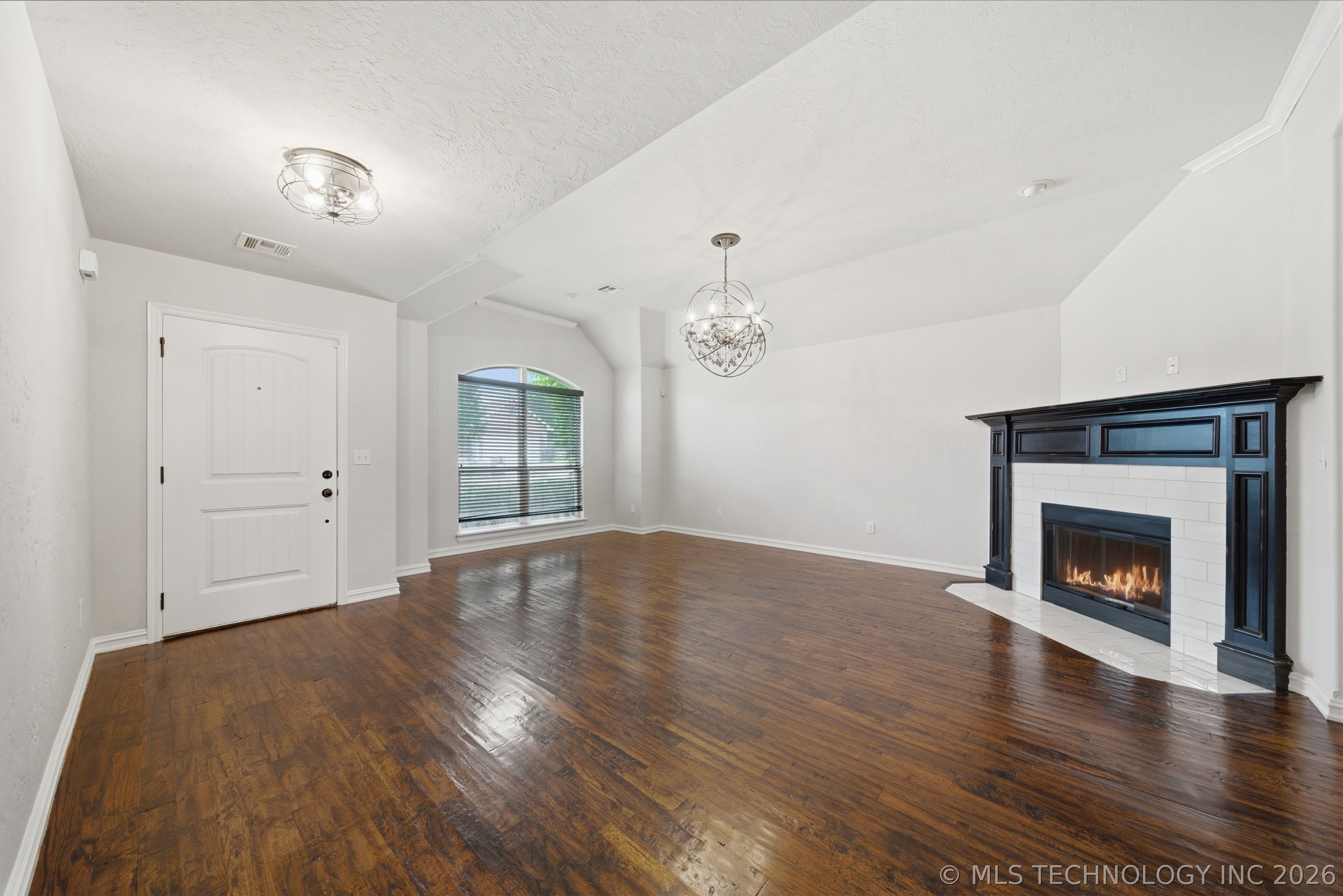10716 Masters Circle Jenks OK 74037