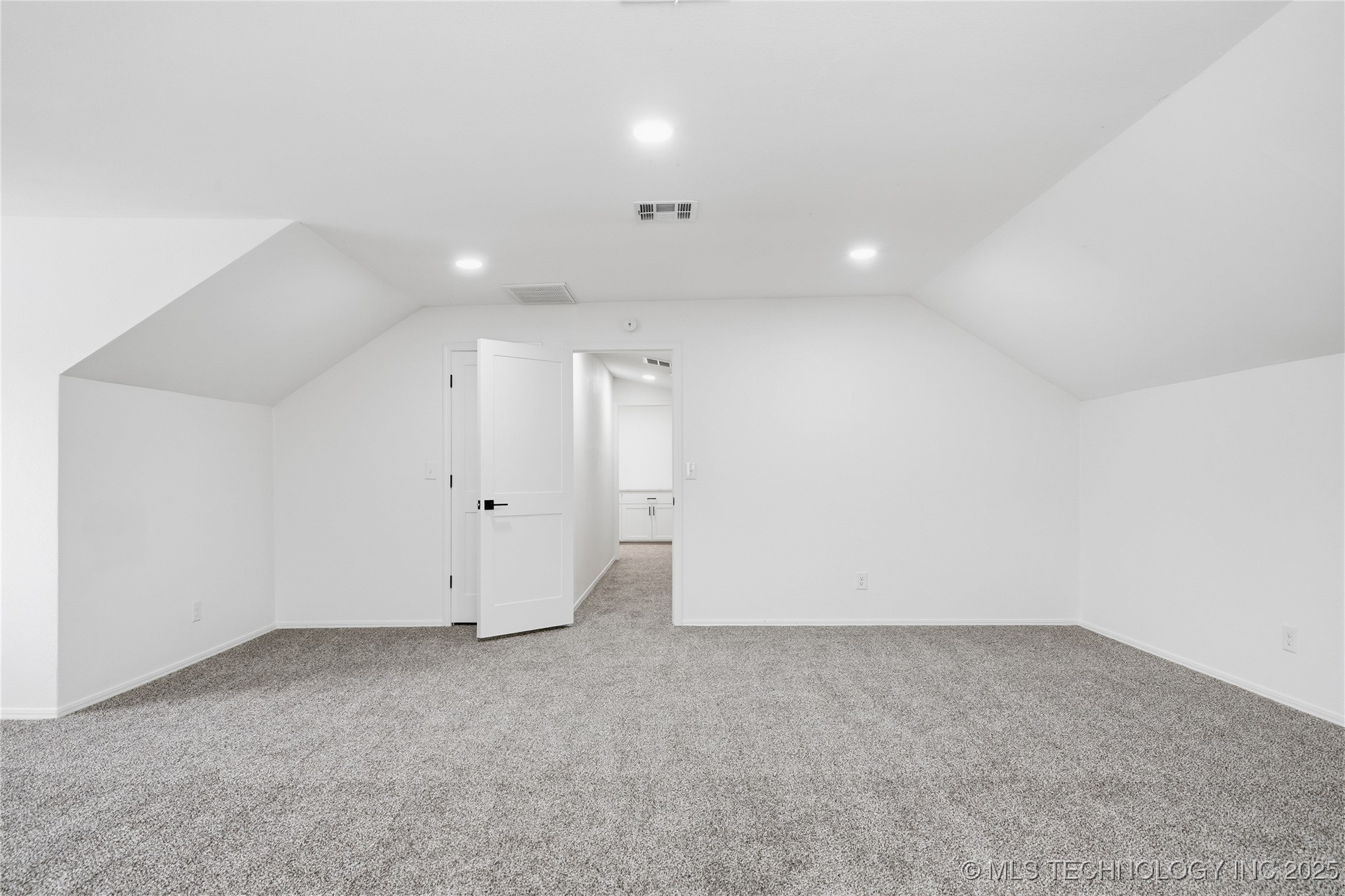 6933 N Martin Ridge Road Mannford OK 74044